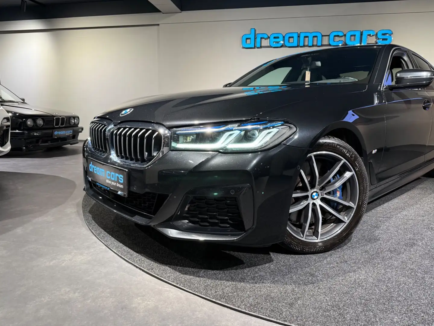 BMW 540 d xDrive 48 V Aut. / M PAKET / LASER / HUD / SCHI Schwarz - 2