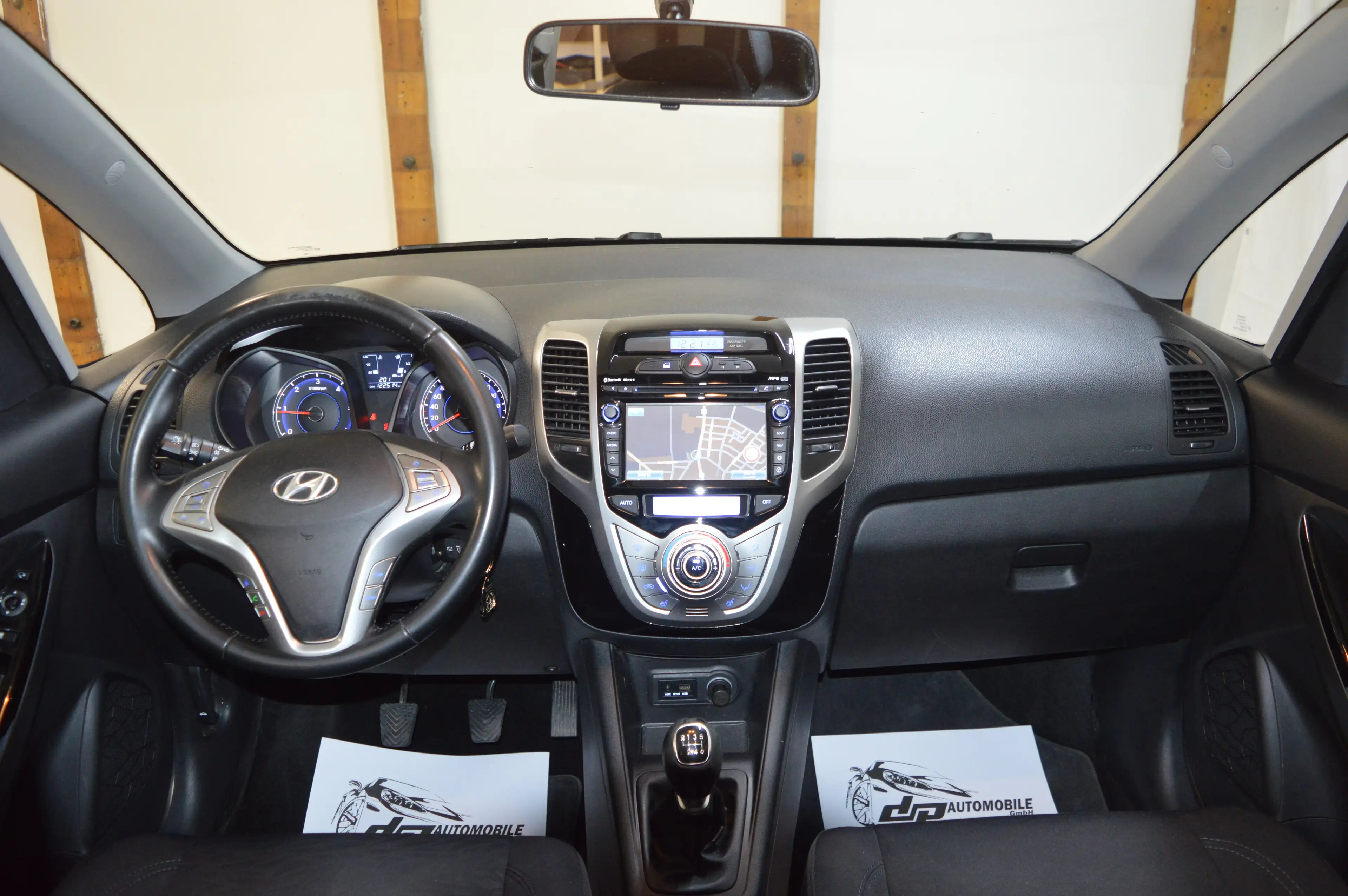 Hyundai iX20 1,6 CRDi **gute Ausstattung**neues Pickerl** — photo 15