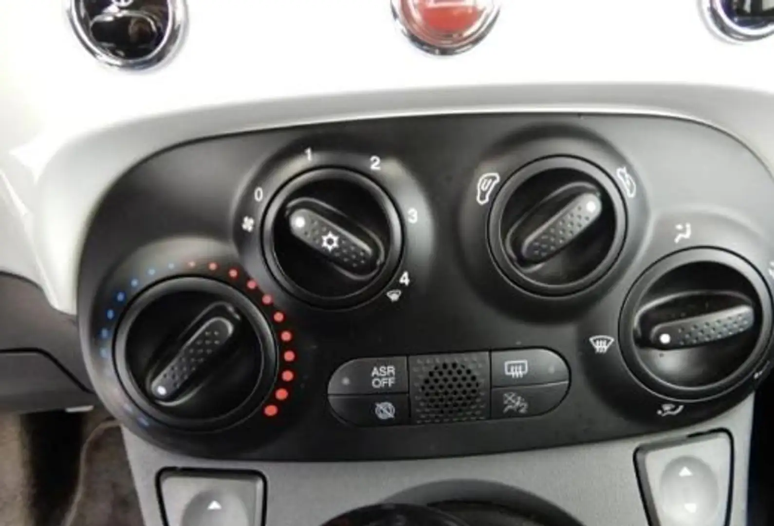 Fiat 500 1.0 TwinAir Pop Blanc - 2