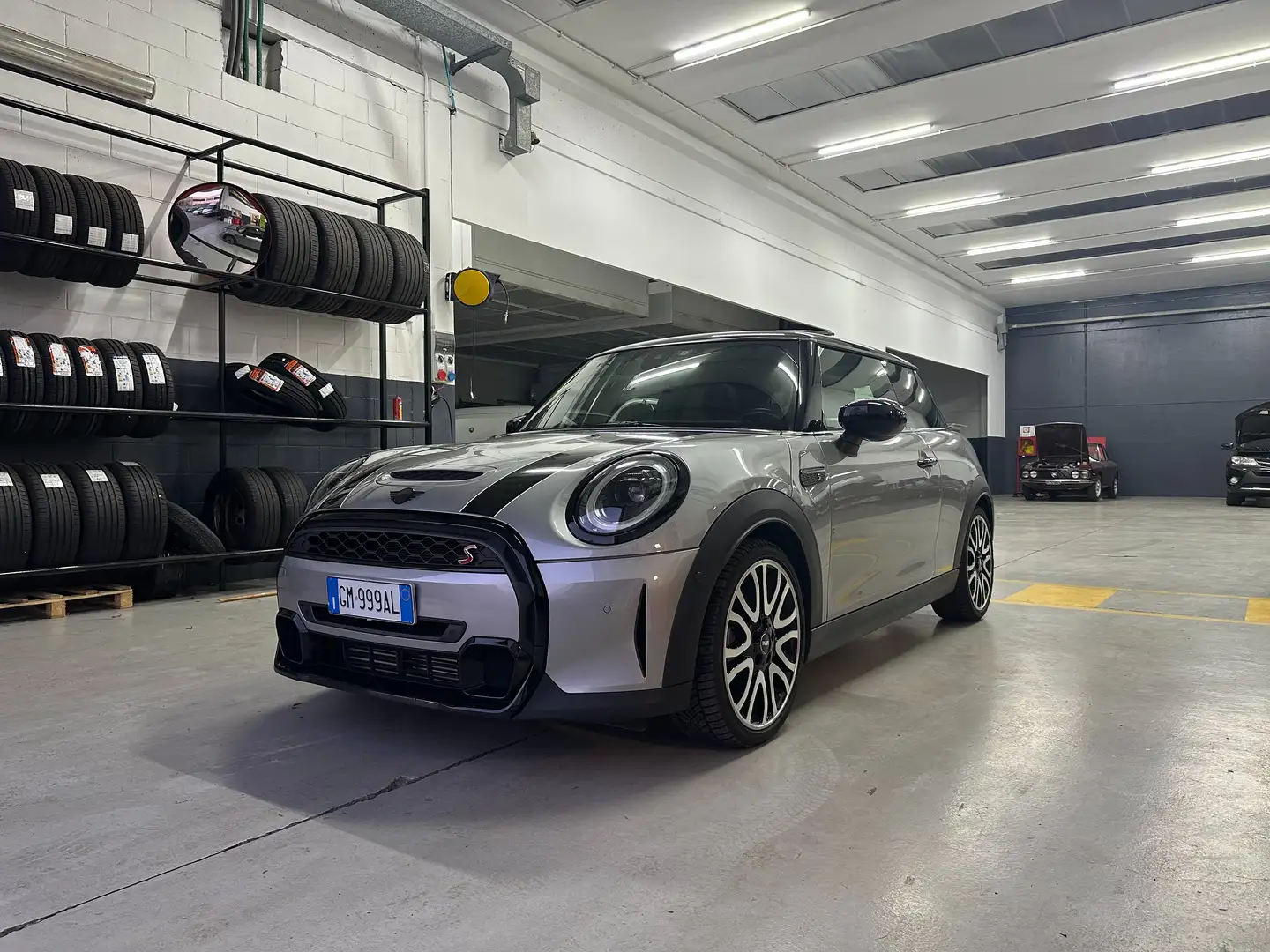 MINI Cooper S Mini IV F56 2021 3p 3p 2.0 Classic auto Grigio - 2