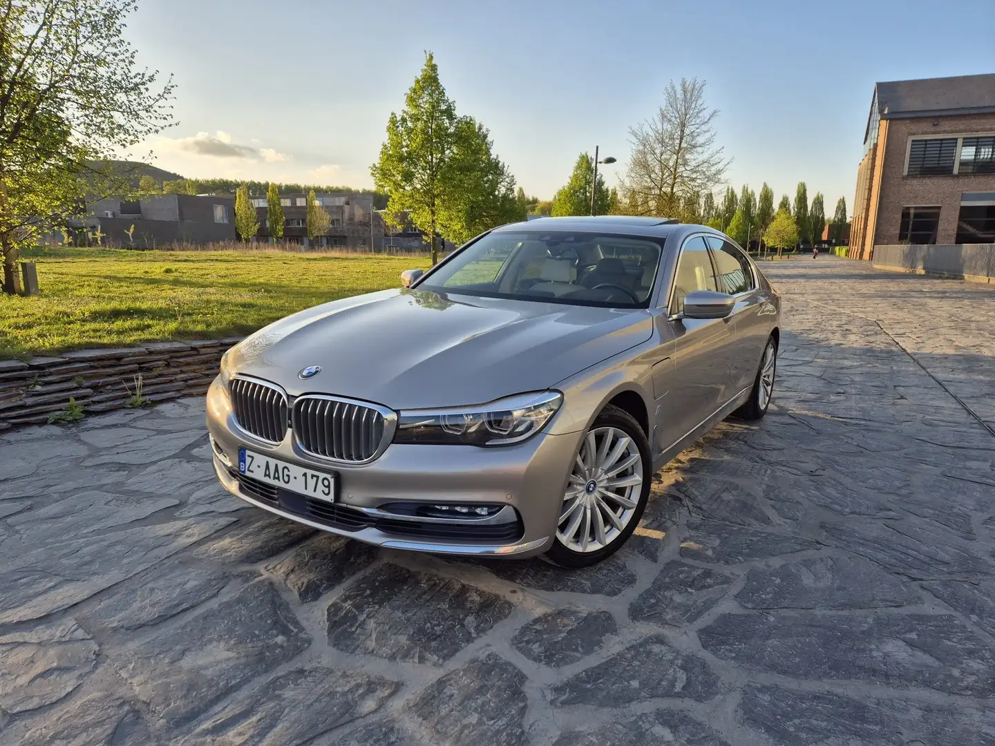 BMW 740 740e iPerformance x drive topstaat (full option ) Bronze - 1