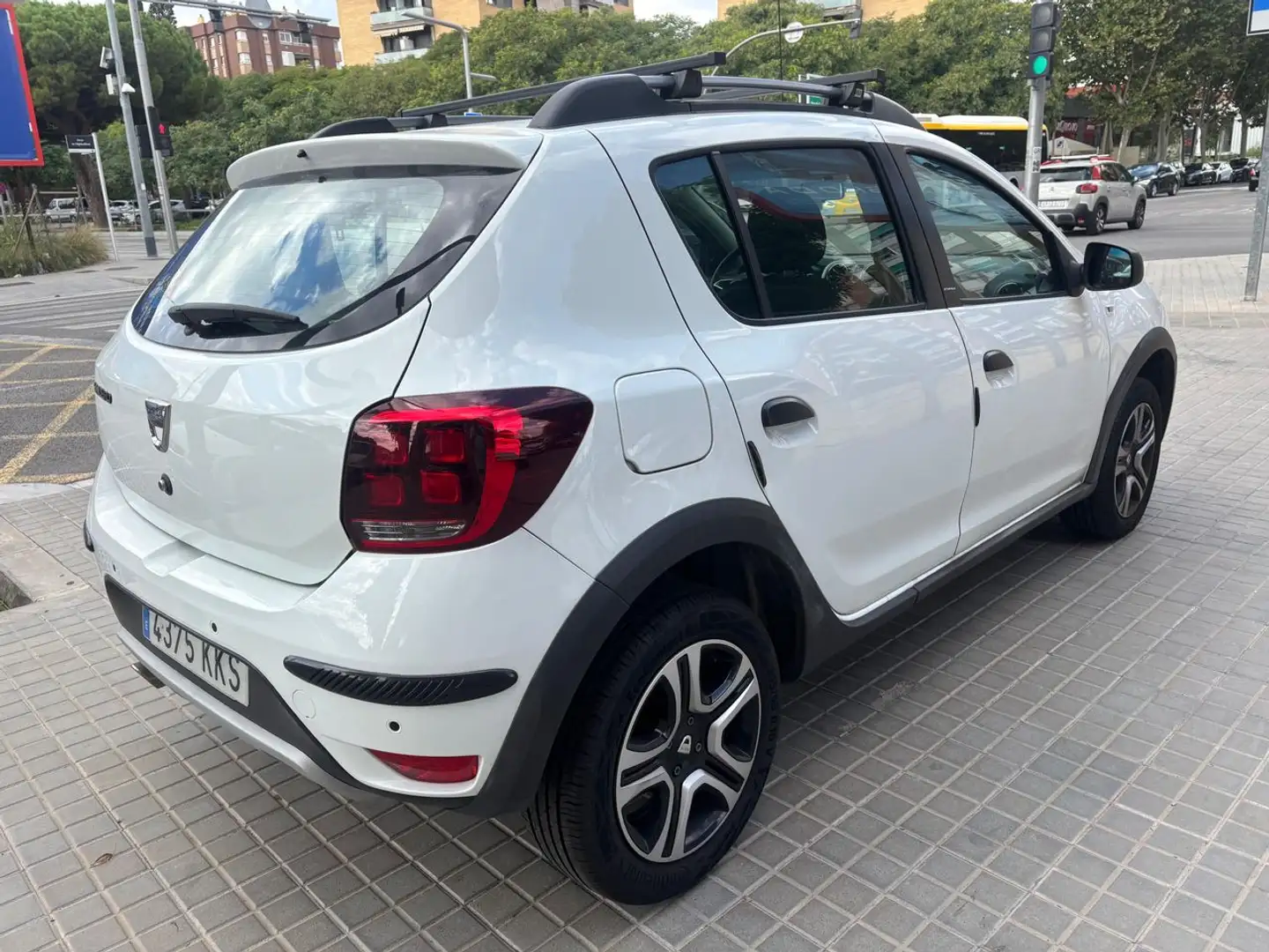 Dacia Sandero 0.9 TCE Stepway Ambiance 66kW Blanc - 2