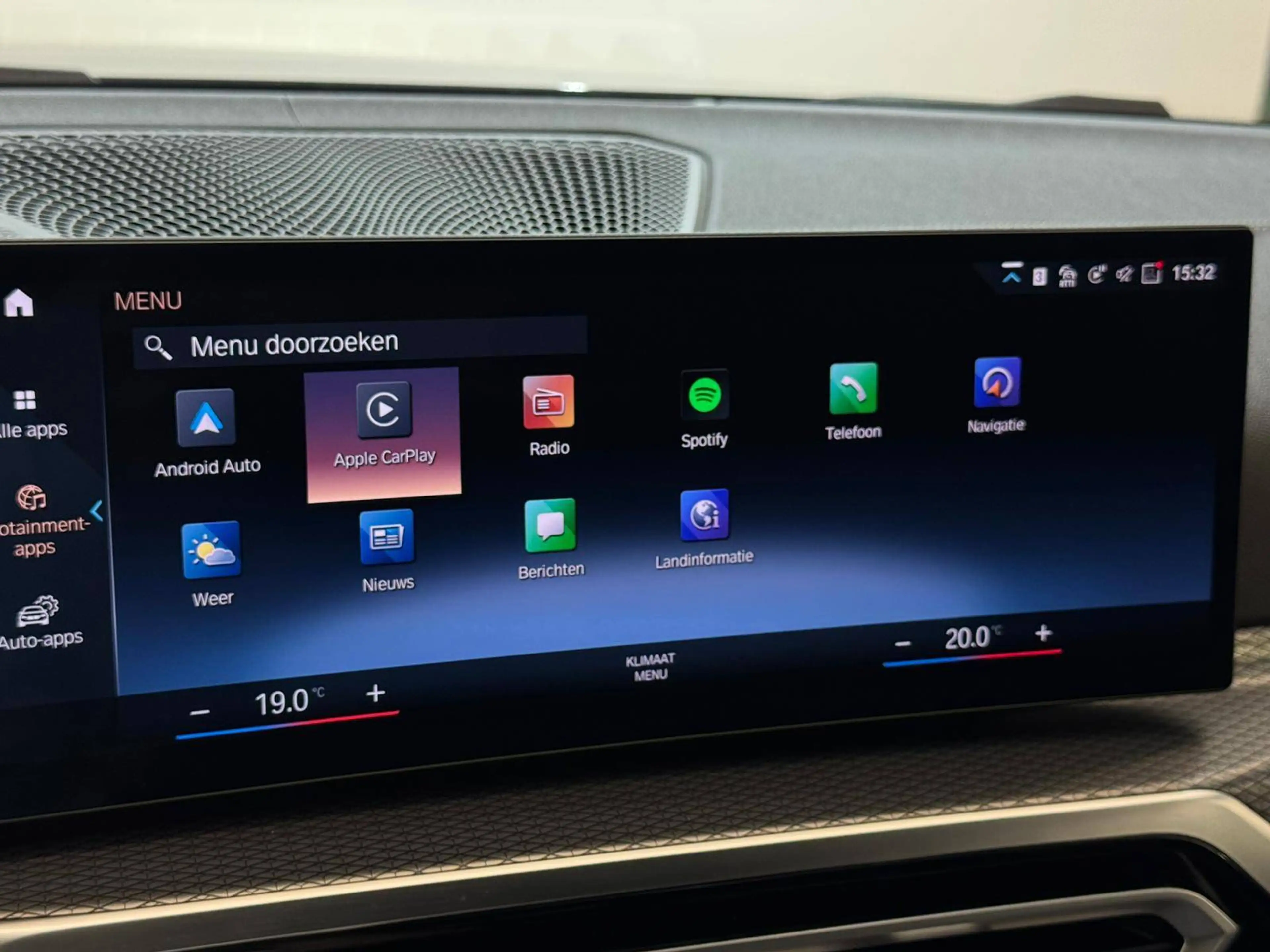 BMW i4 eDrive40 M Pack Pro- Carplay/ACC/LED/Harman/HUD — photo 12