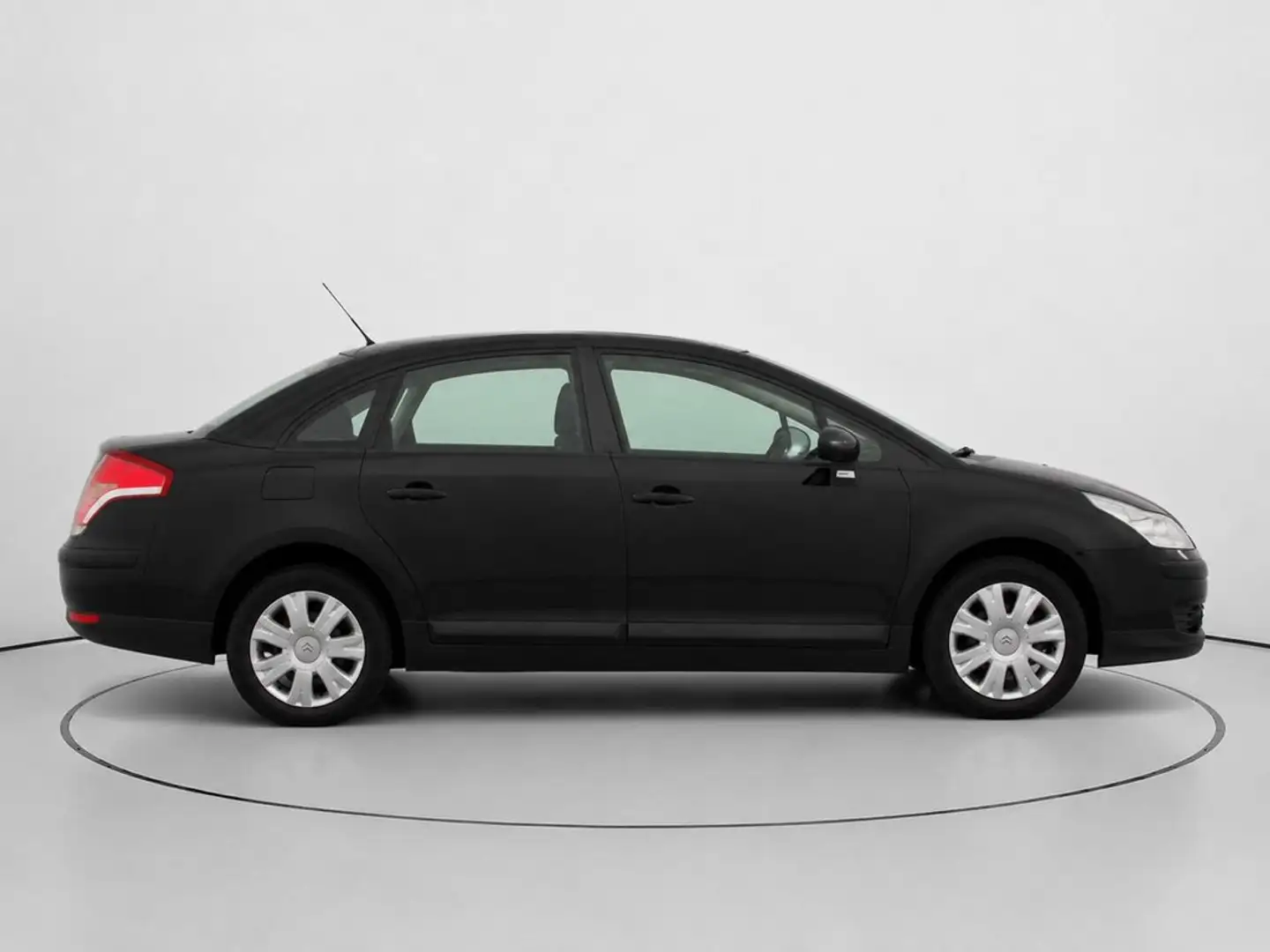 Citroen C4 Sedán 1.6HDI Collection Negro - 2