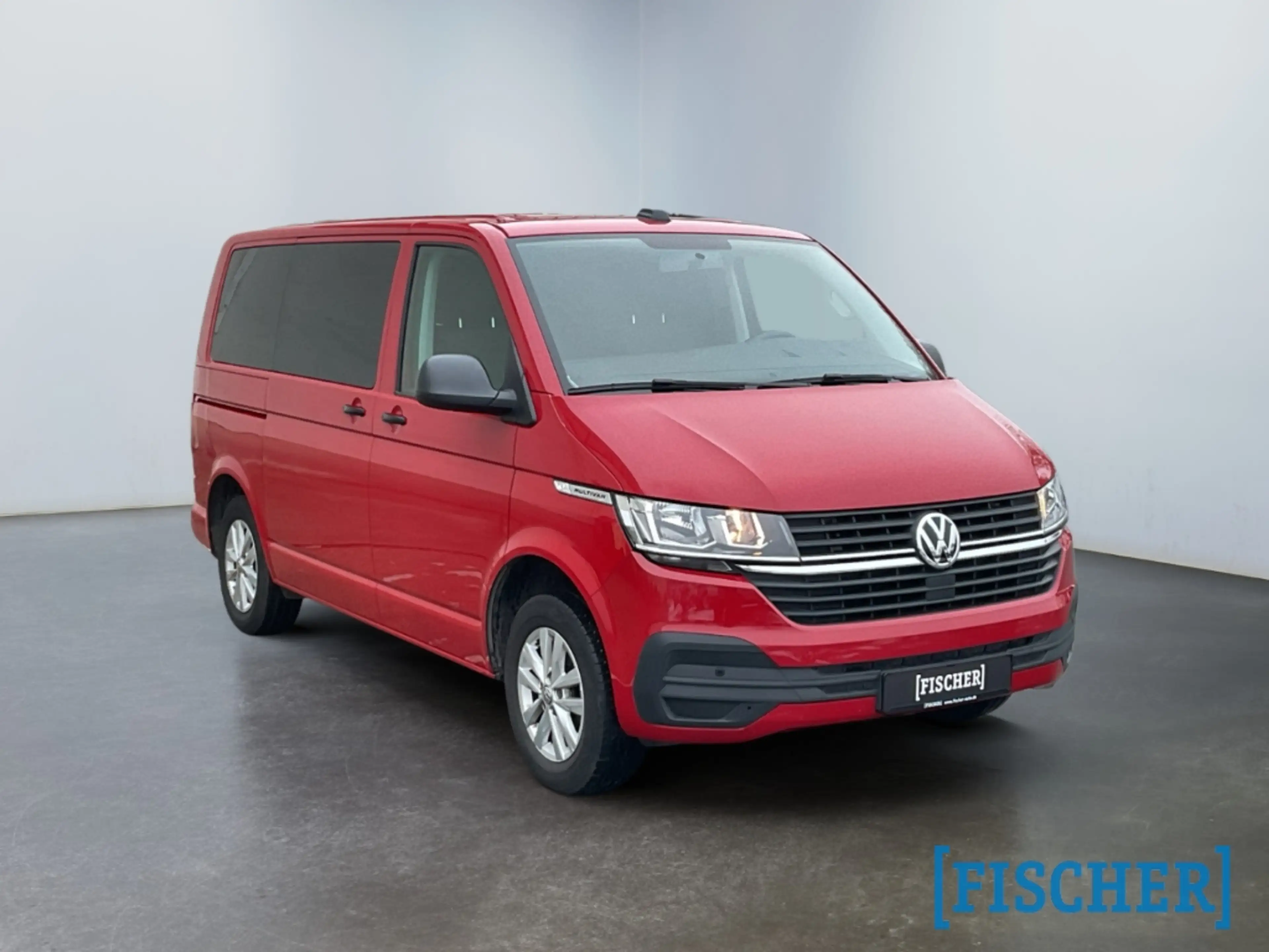Volkswagen T6.1 Multivan 2.0TDI DSG Family kurz KR Navi SHZ PDC — photo 2