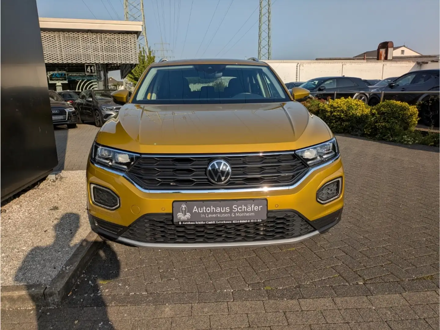 Volkswagen T-Roc Active Navi LED ACC SHZ Temp El. Heckklappe Apple Gelb - 2