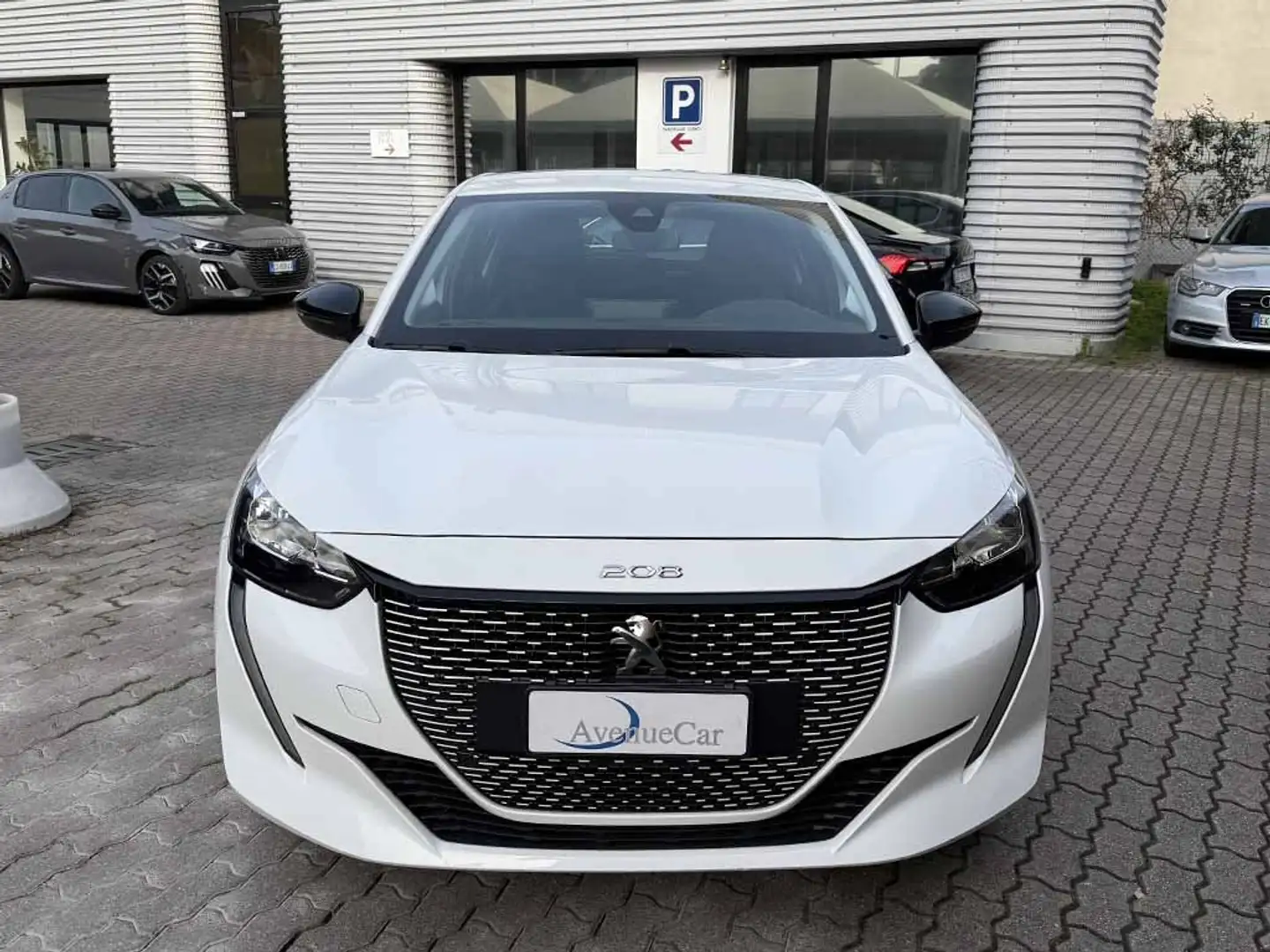 Peugeot 208 e Active PREZZO REALE NESSUN OBBLIGO FINANZIARIO Bílá - 2