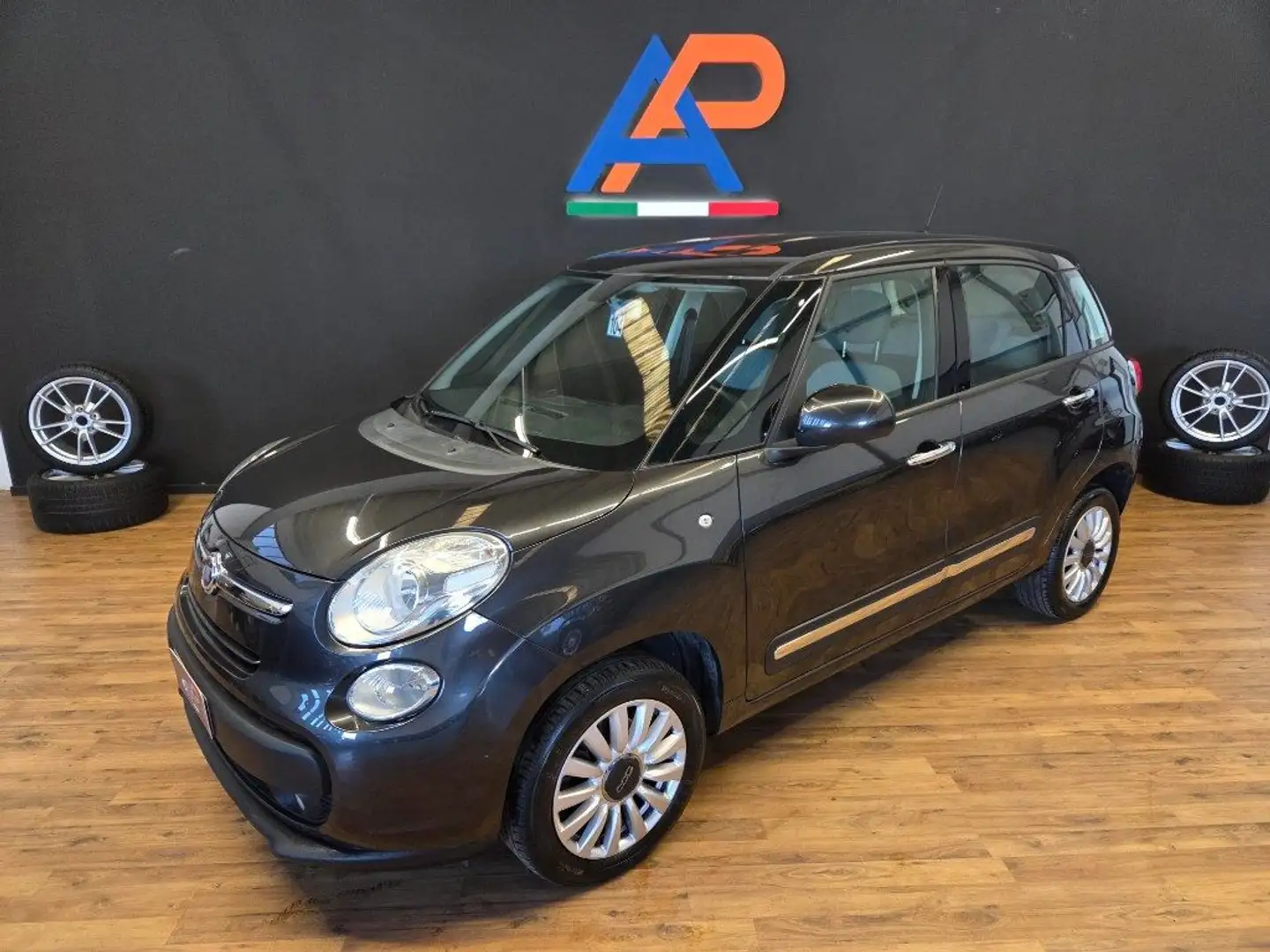 Fiat 500L 0.9 TwinAir Turbo Natural Power Lounge Grigio - 2