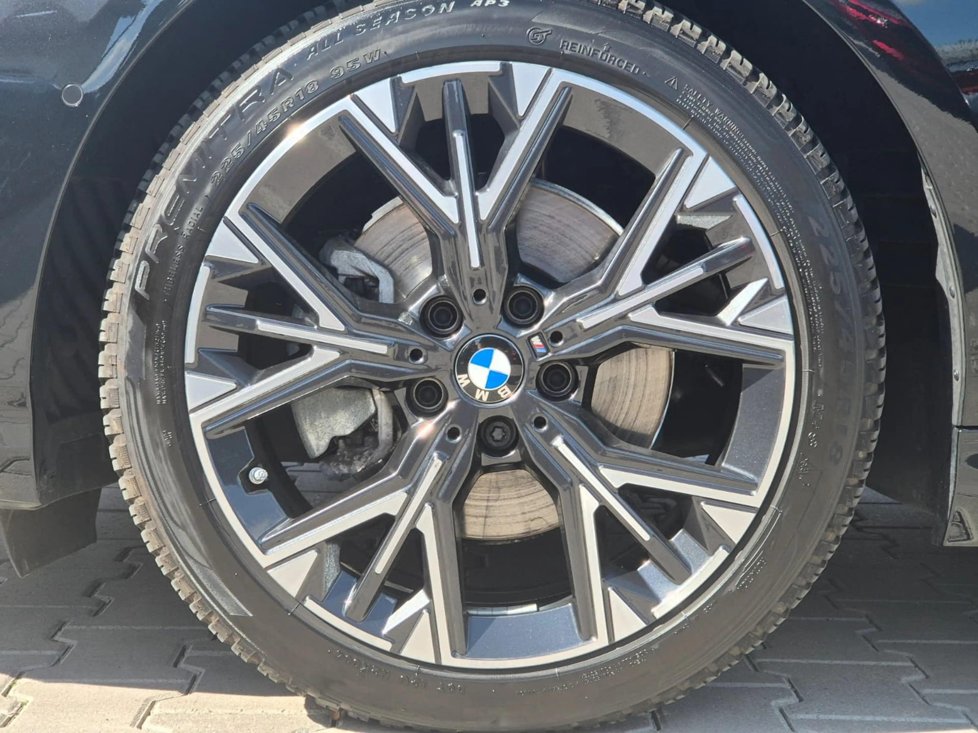 BMW 120 i M Sport Adaptiv LED*PANO*AHK*M Alcantara — photo 10