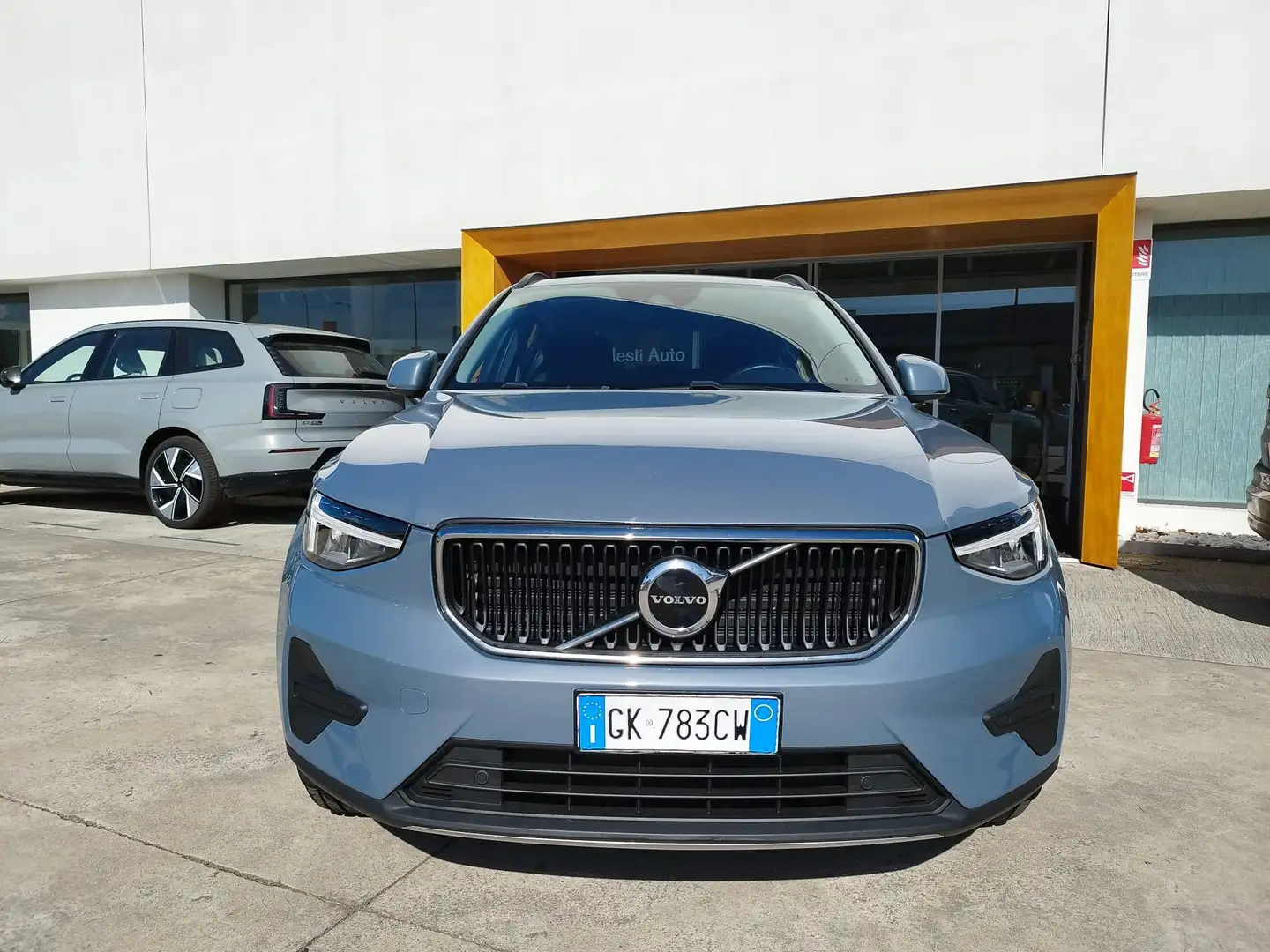 Volvo XC40 XC40 2023 1.5 t2 Essential Grigio - 2