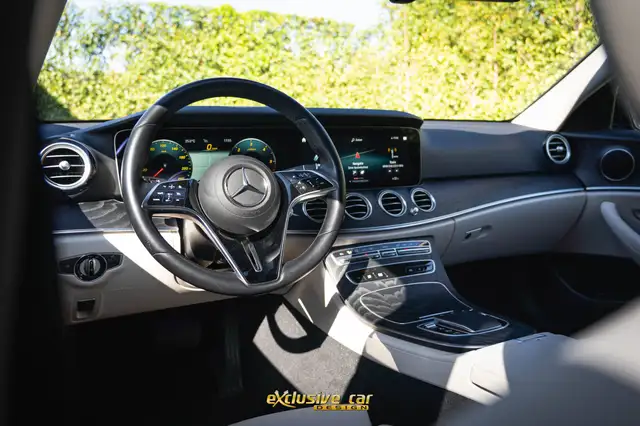 Mercedes-Benz E-Class view 24