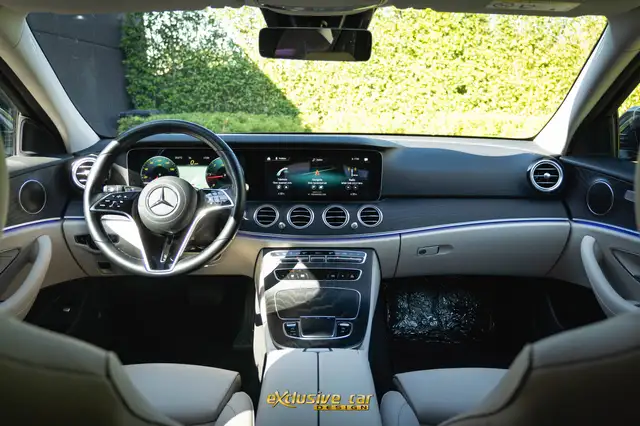 Mercedes-Benz E-Class view 20