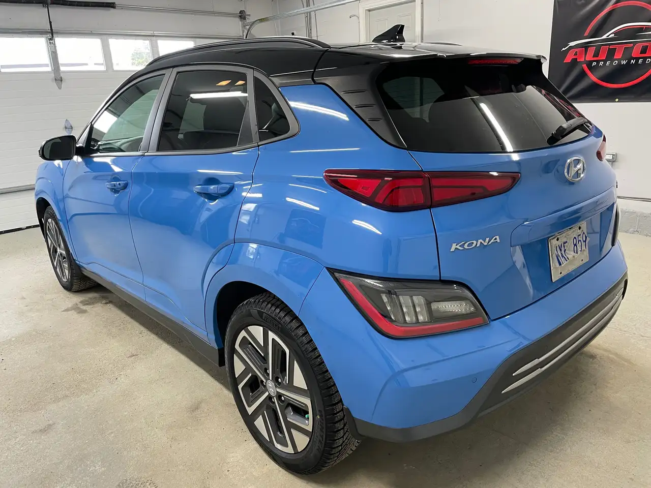 Hyundai KONA снимка Hyundai KONA