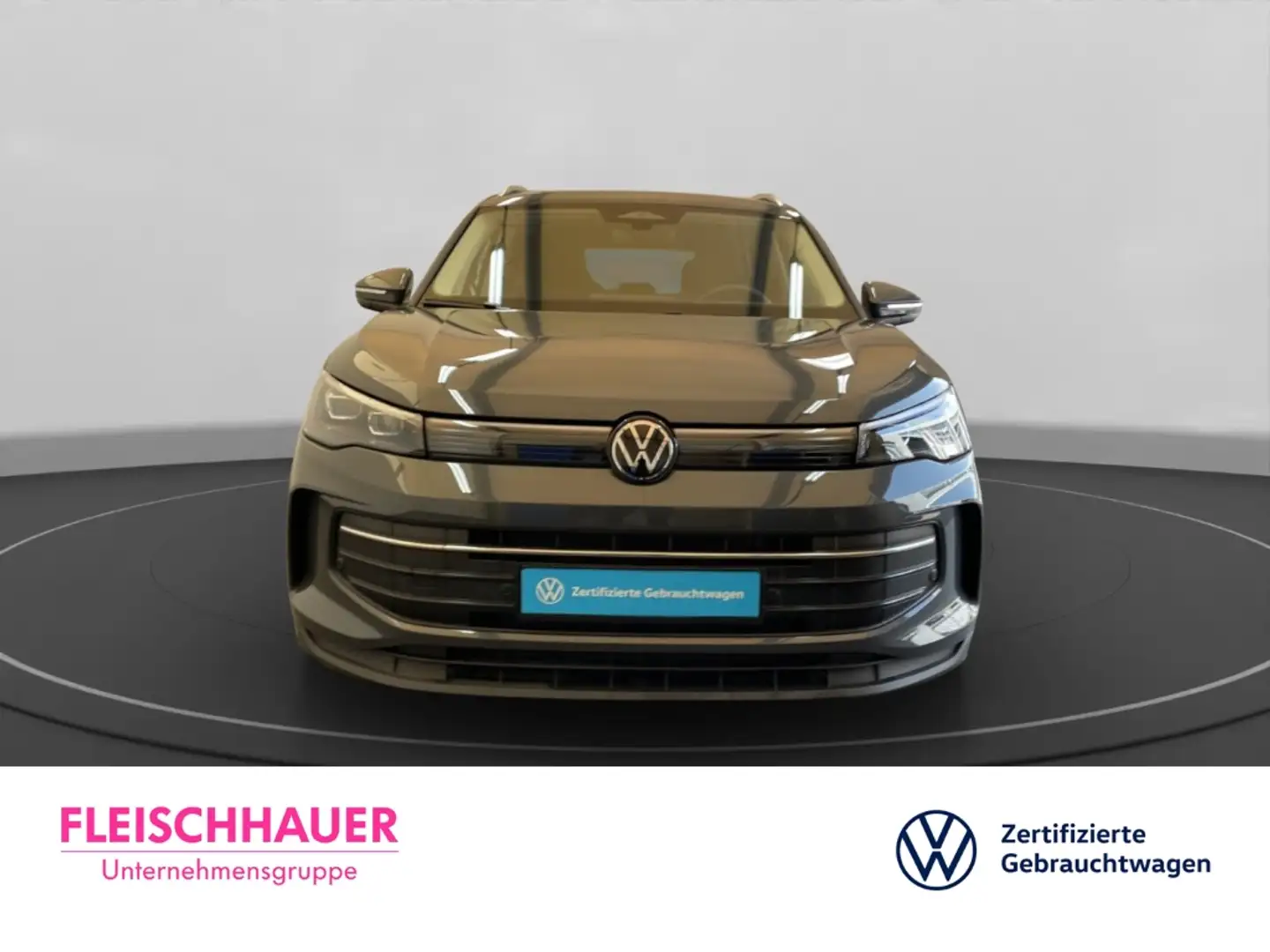 Volkswagen Tiguan 1.5 eTSI Life AHK-klappbar Navi Digitales Cockpit Grau - 2