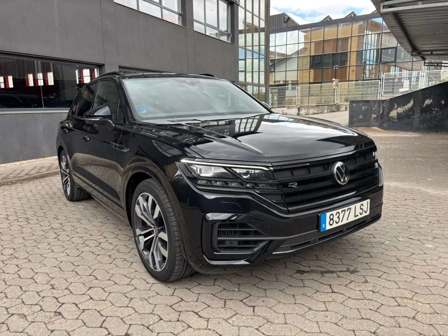 Volkswagen Touareg 3.0TSI V6 R 4Motion Tiptronic Negro - 2