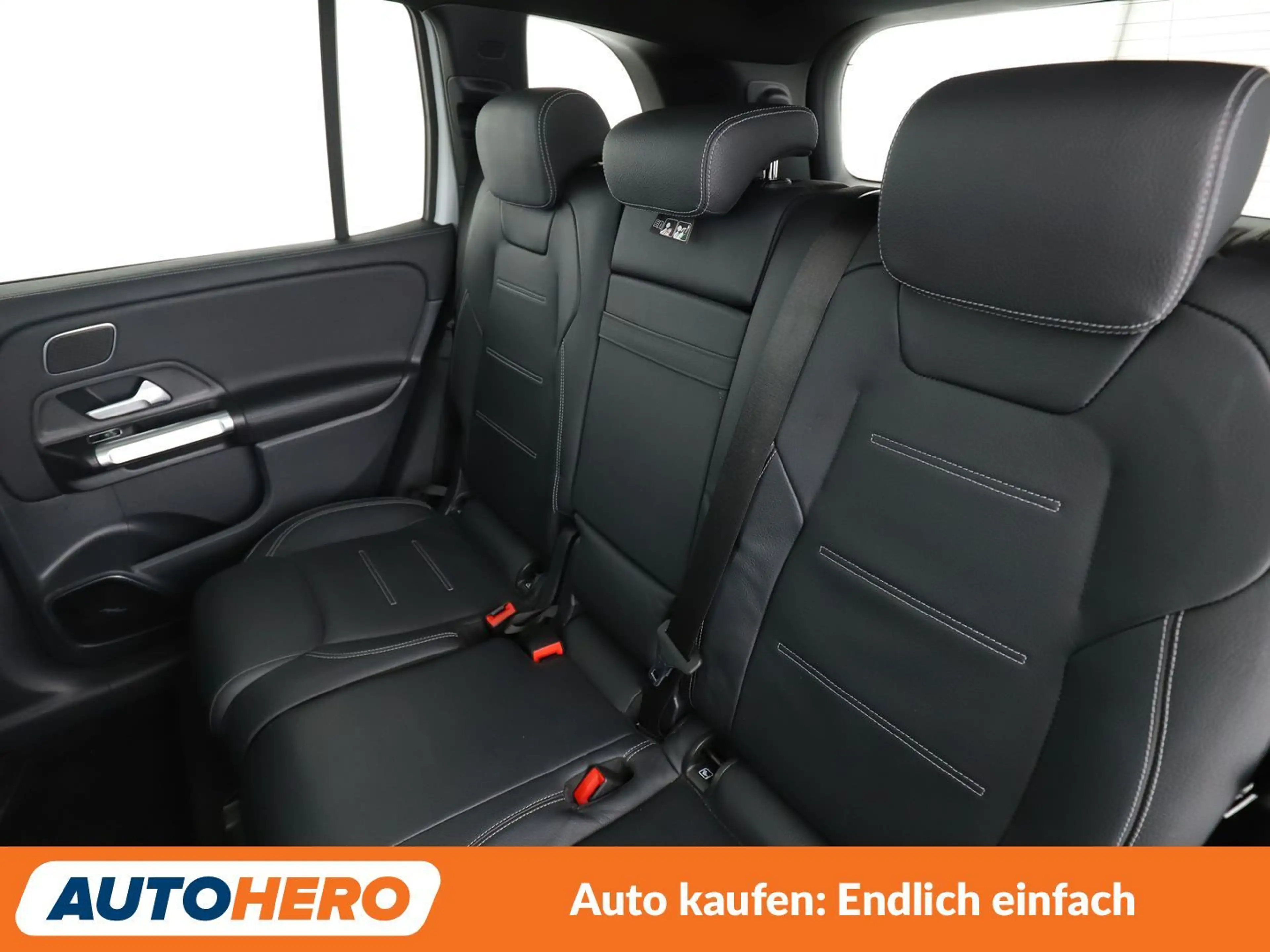 Mercedes-Benz GLB 35 AMG GLB 35 AMG 4Matic Aut.*NAVI*HUD*LED* — photo 14