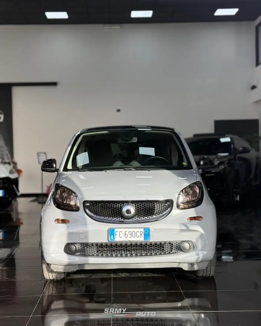 smart forTwo 1.0 71cv twinamic Gris - 1