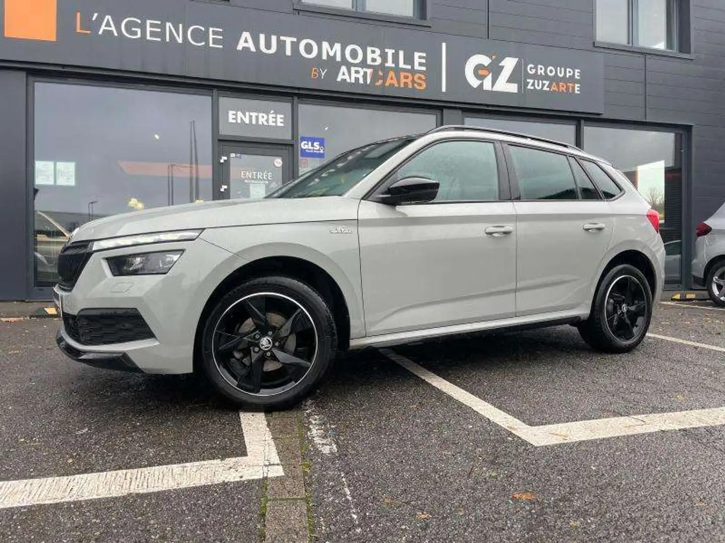 Skoda Kamiq Monte Carlo Gris - 2