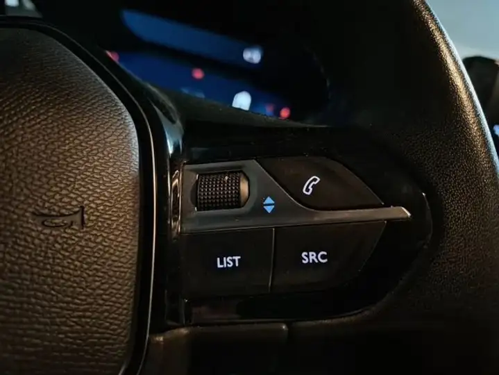 Peugeot 208 2023, foto 7