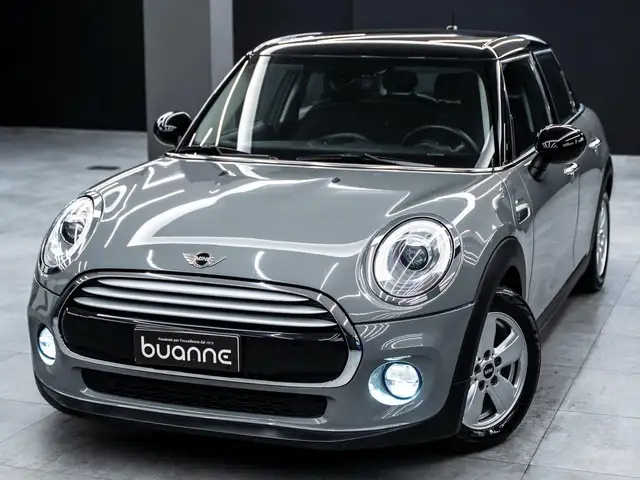 MINI Cooper D 1.5 Business 5P Automatic Pack Luci Bi-Xenon Italy
