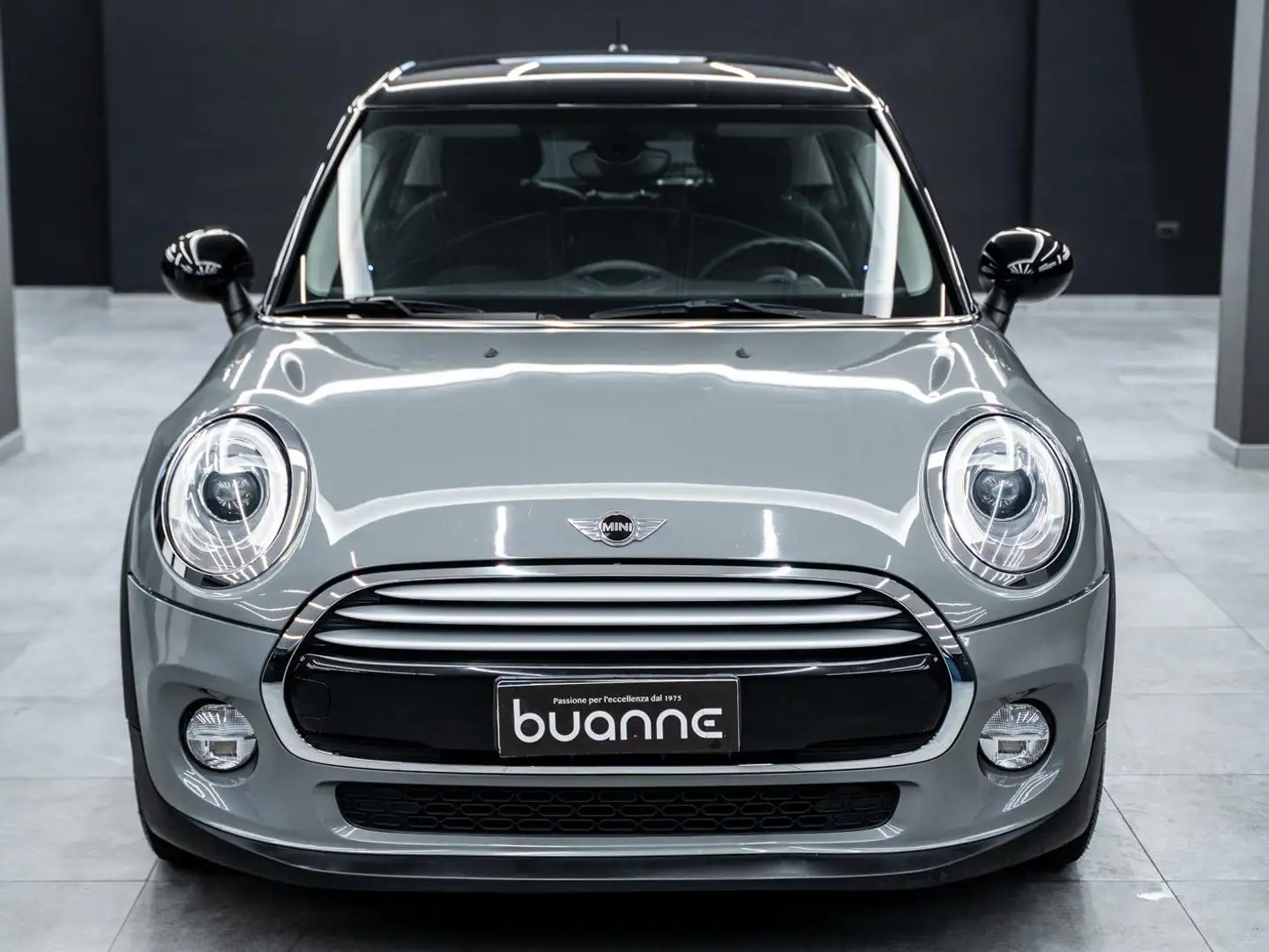 MINI Cooper D 1.5 Business 5P Automatic Pack Luci Bi-Xenon Italy - 2