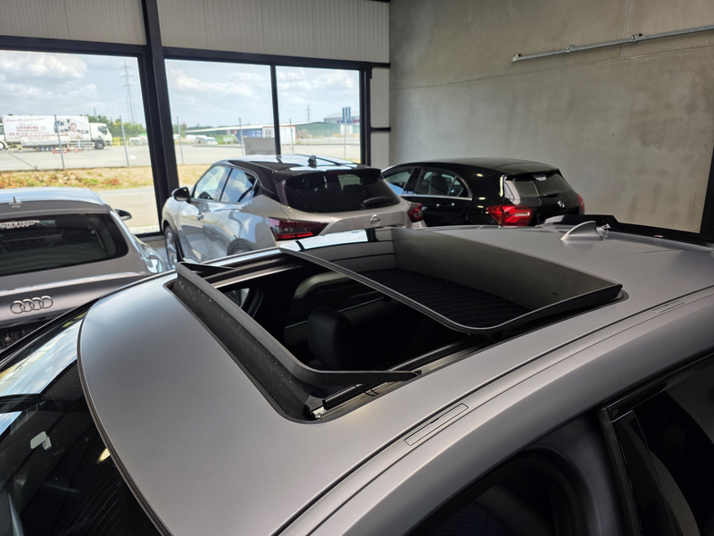 BMW 118 iA PACK M INT/ EXT // GARANTIE 1 AN // — photo 9