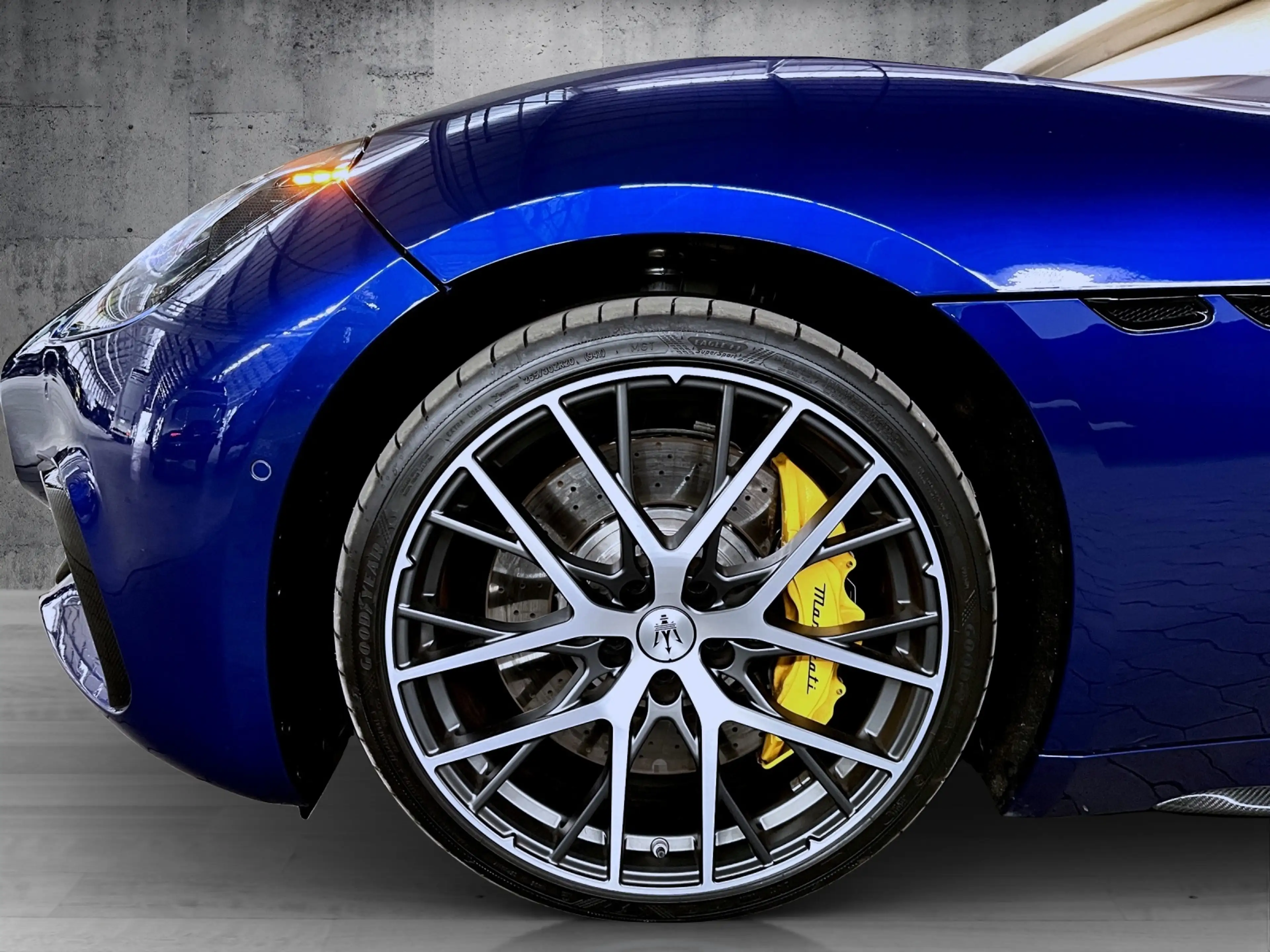 Maserati GranTurismo Trofeo**Sonderleasing** — photo 11
