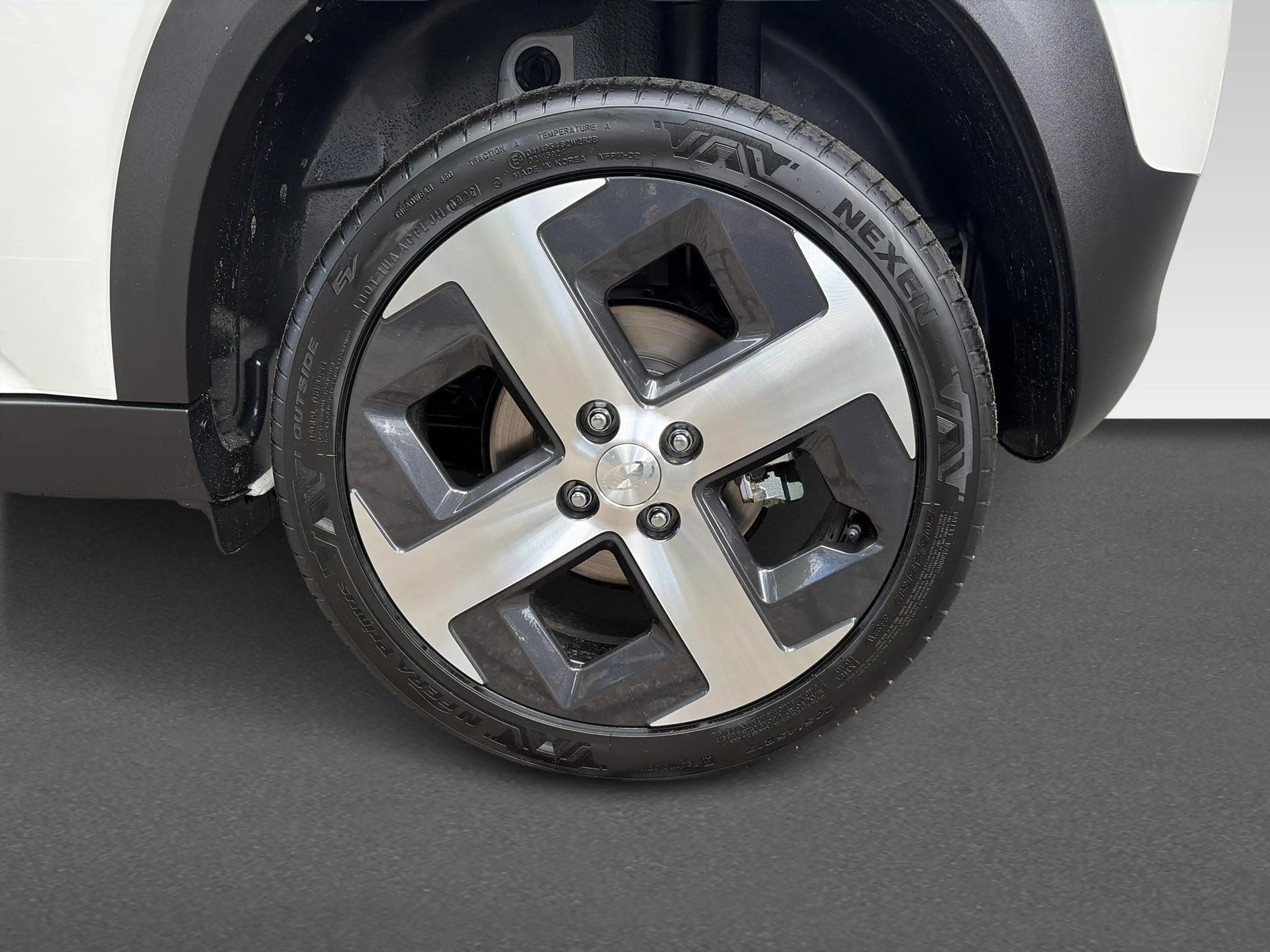 Hyundai Inster Pulse Advanced 42 kWh | Achteruitrijcamera | Airco — photo 11