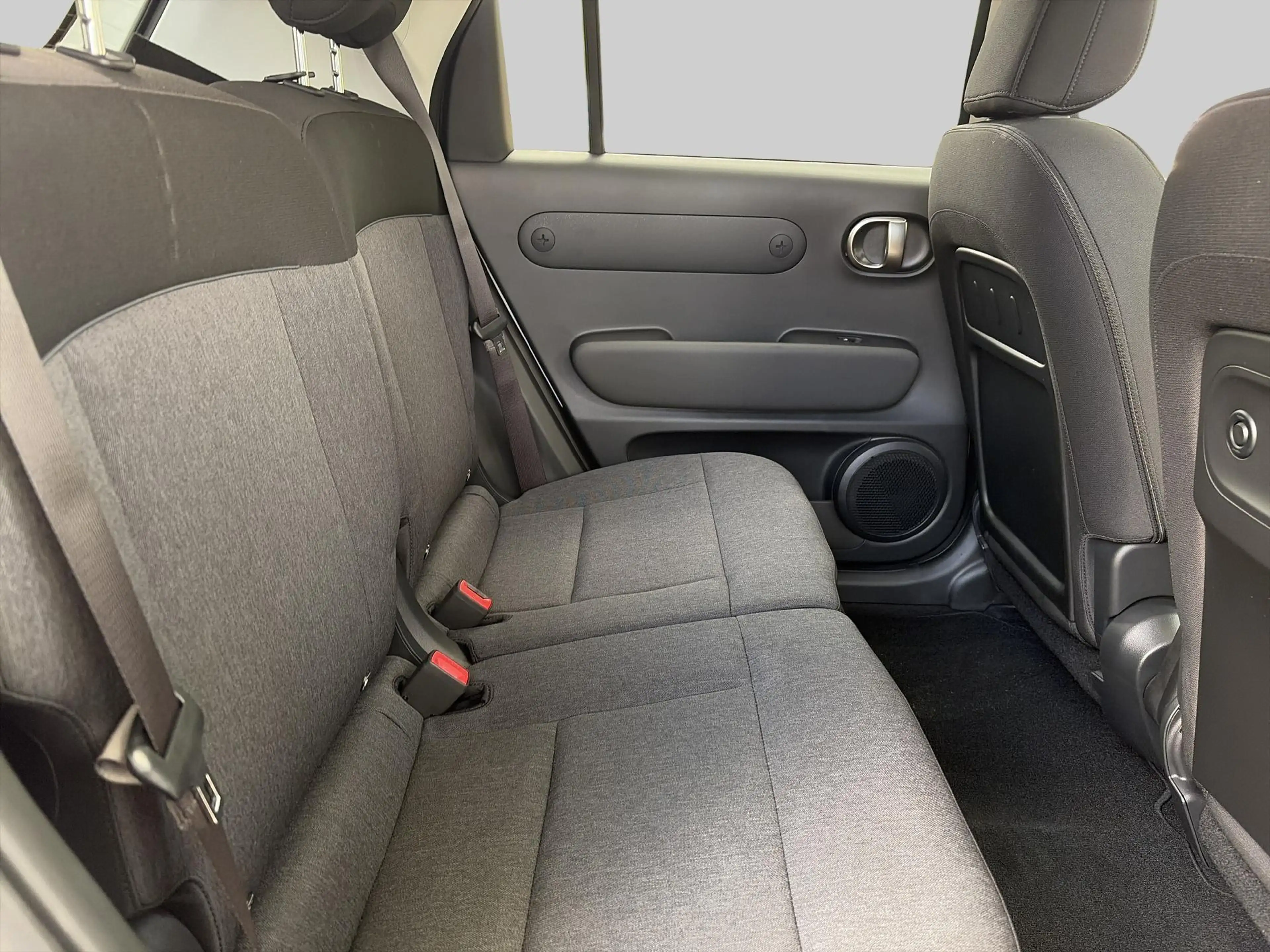 Hyundai Inster Pulse Advanced 42 kWh | Achteruitrijcamera | Airco — photo 14