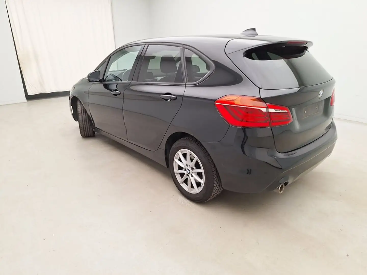 BMW 218 218i - 2