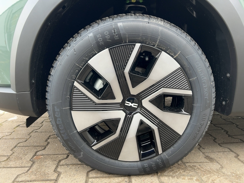Dacia Jogger Expression HYBRID 140 7-Sitzer PDC KLIMA ZV — photo 22