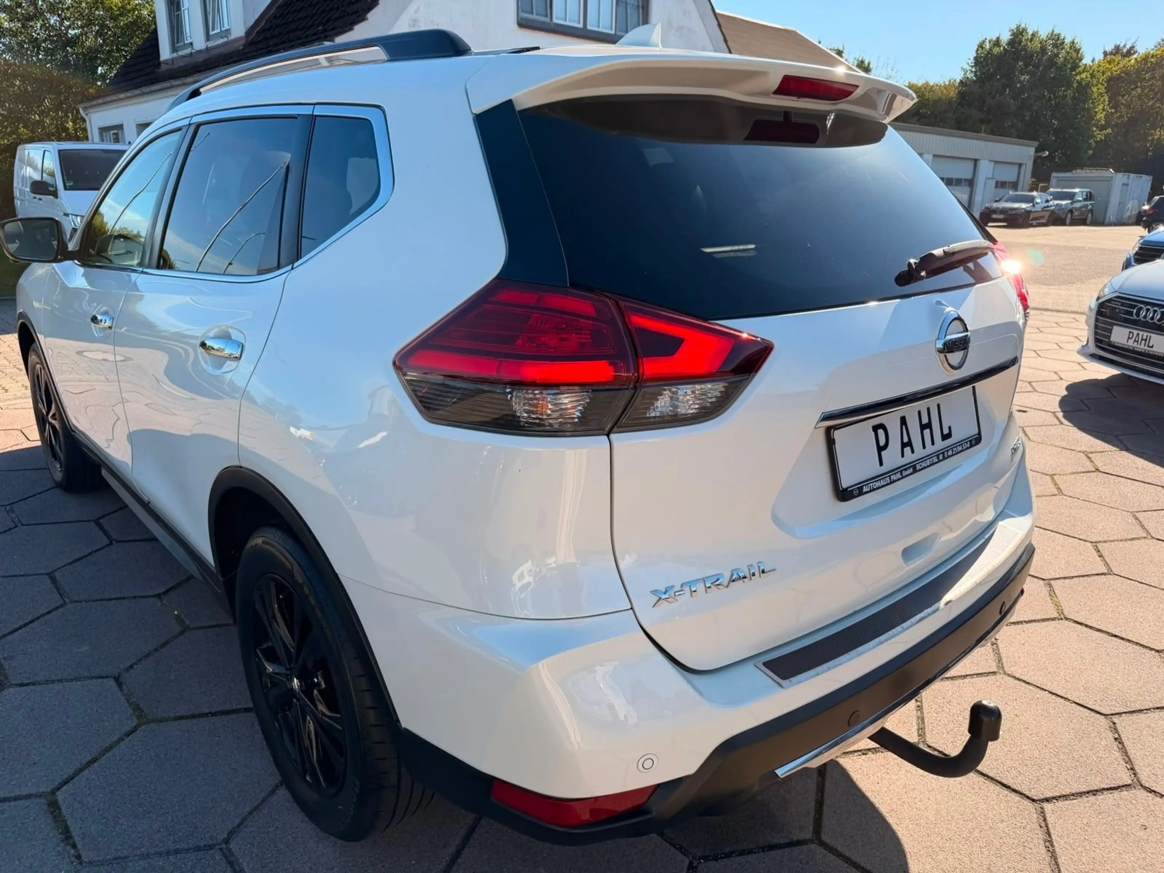 Nissan X-Trail 1.7 DCi Aut. N-TEC 4x4 PANO 360°LED AHK — photo 9