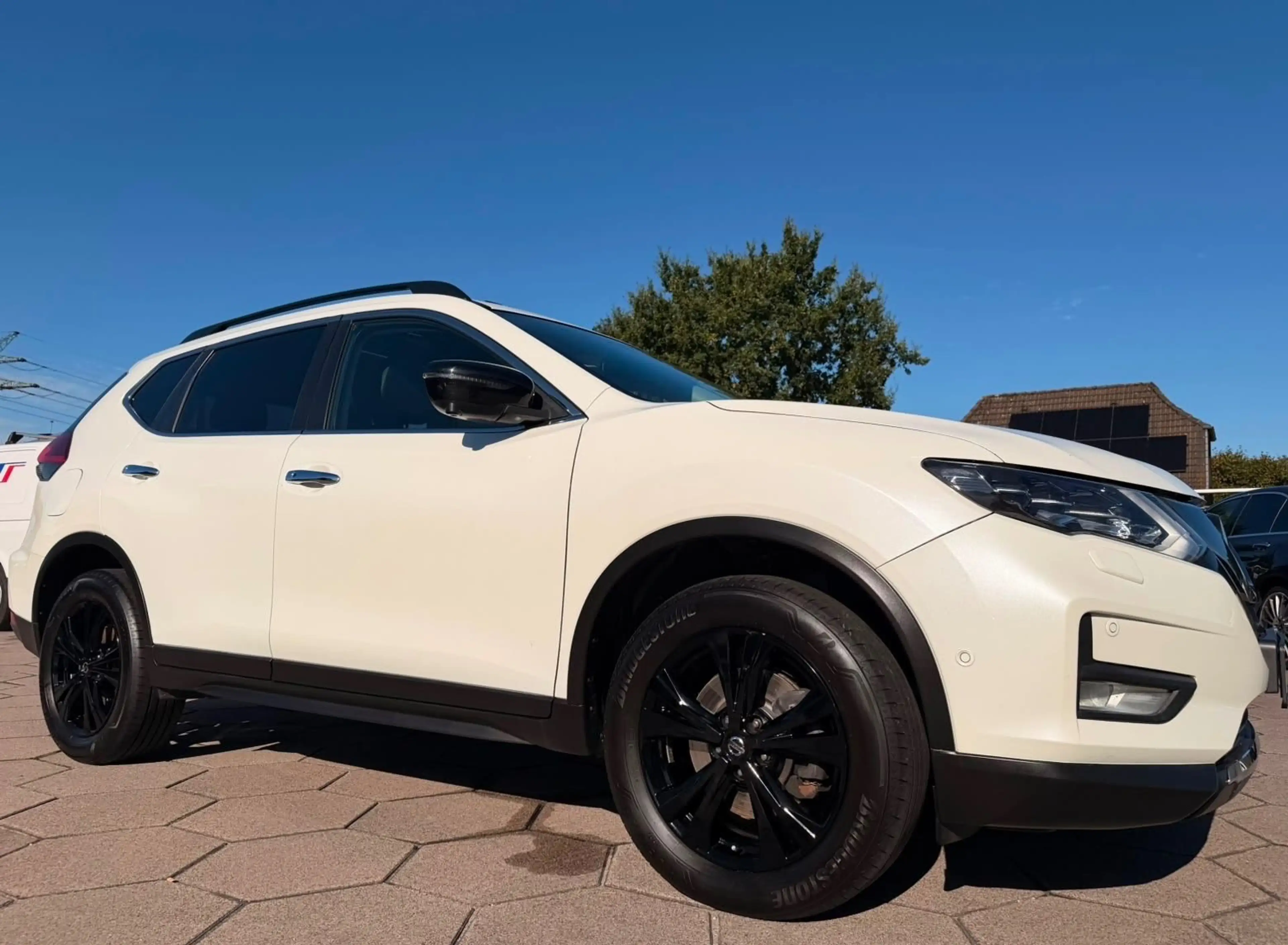 Nissan X-Trail 1.7 DCi Aut. N-TEC 4x4 PANO 360°LED AHK — photo 4