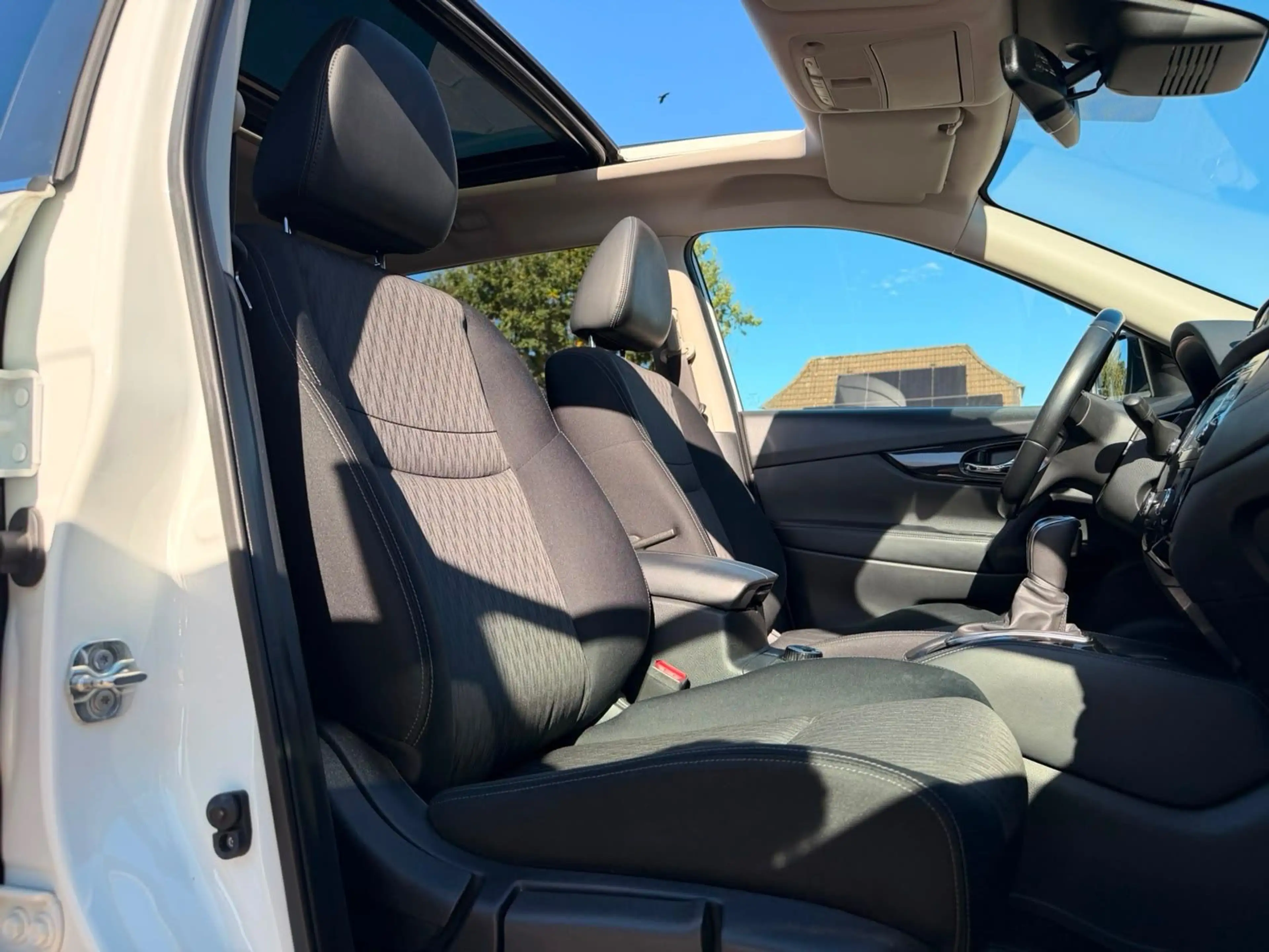 Nissan X-Trail 1.7 DCi Aut. N-TEC 4x4 PANO 360°LED AHK — photo 13