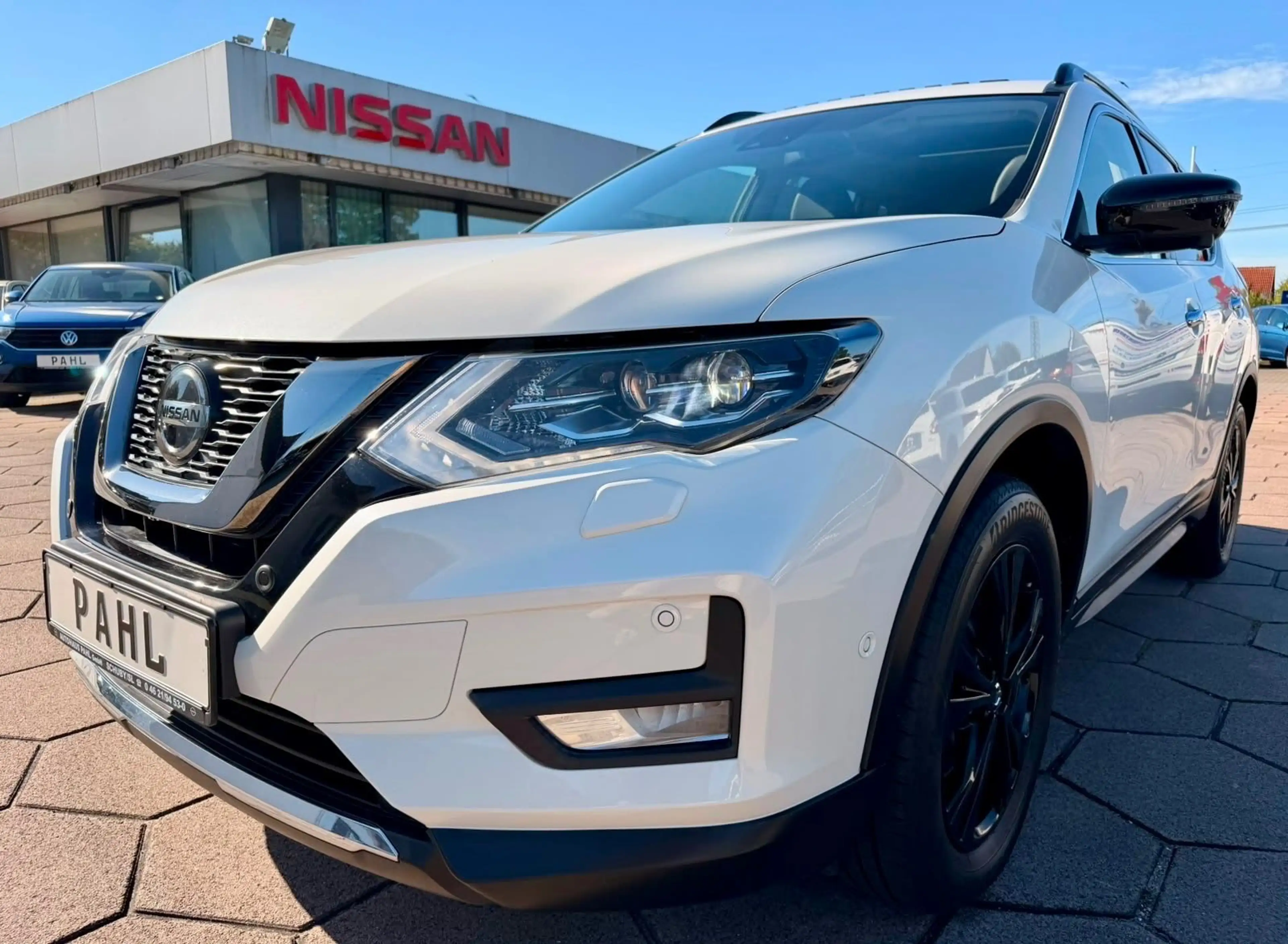 Nissan X-Trail 1.7 DCi Aut. N-TEC 4x4 PANO 360°LED AHK