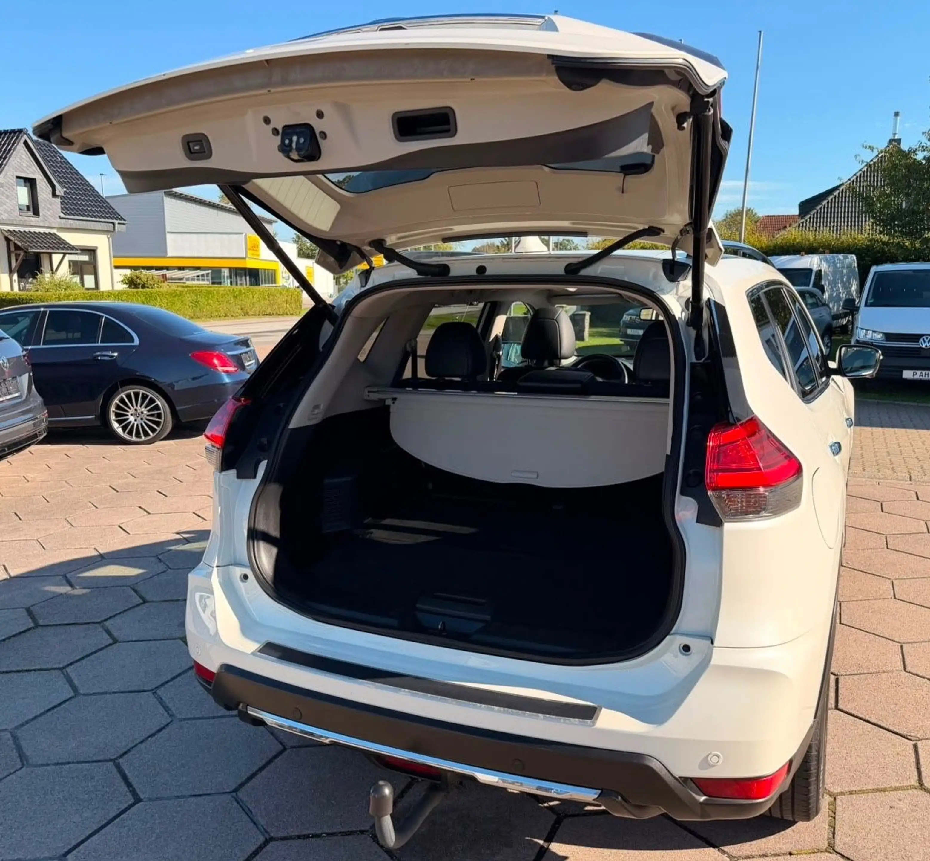 Nissan X-Trail 1.7 DCi Aut. N-TEC 4x4 PANO 360°LED AHK — photo 7
