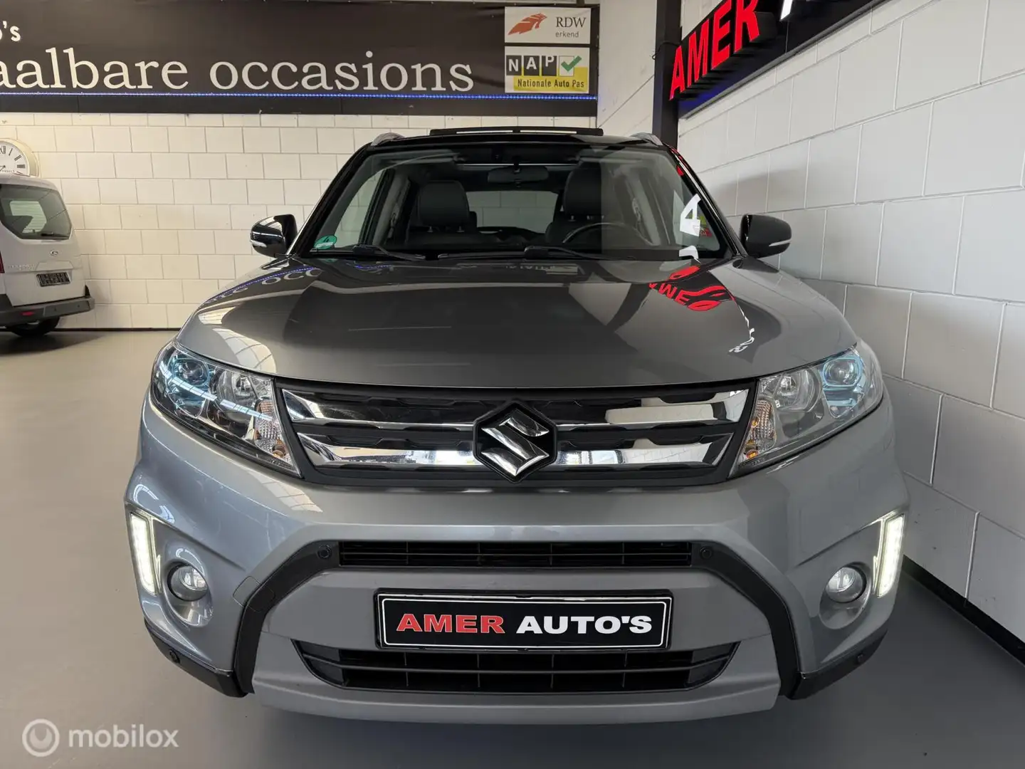 Suzuki Vitara 1.6 High Executive/Automaat/Panorama/leder/TOP Gris - 2
