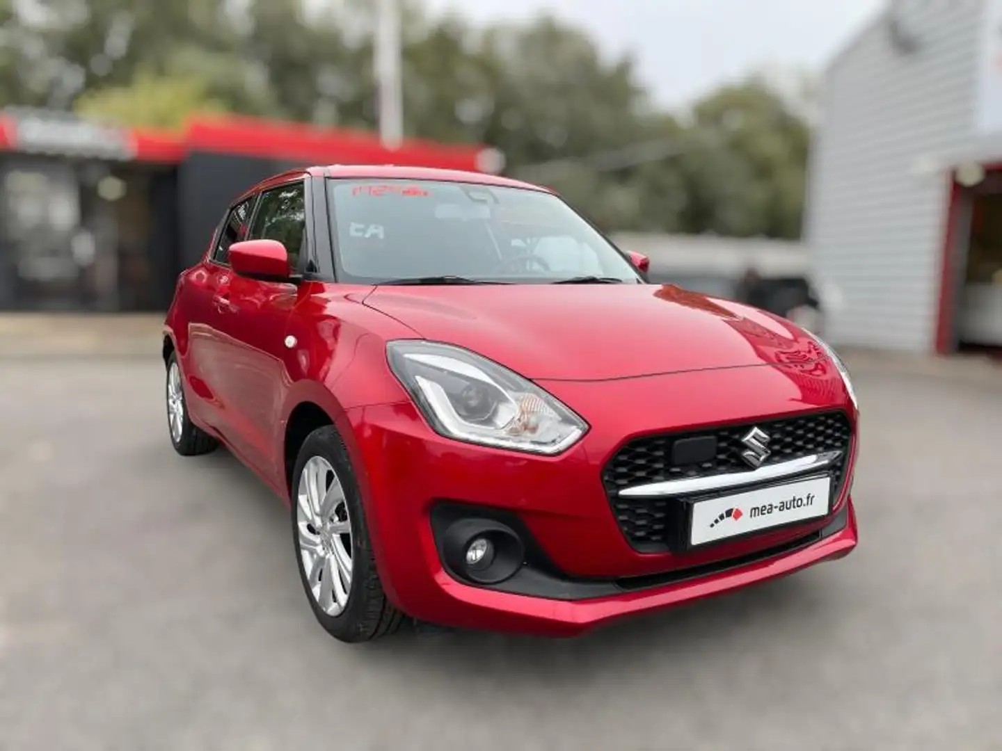 Suzuki Swift 1.2 Dualjet Hybrid 83ch Privilège Rouge - 1