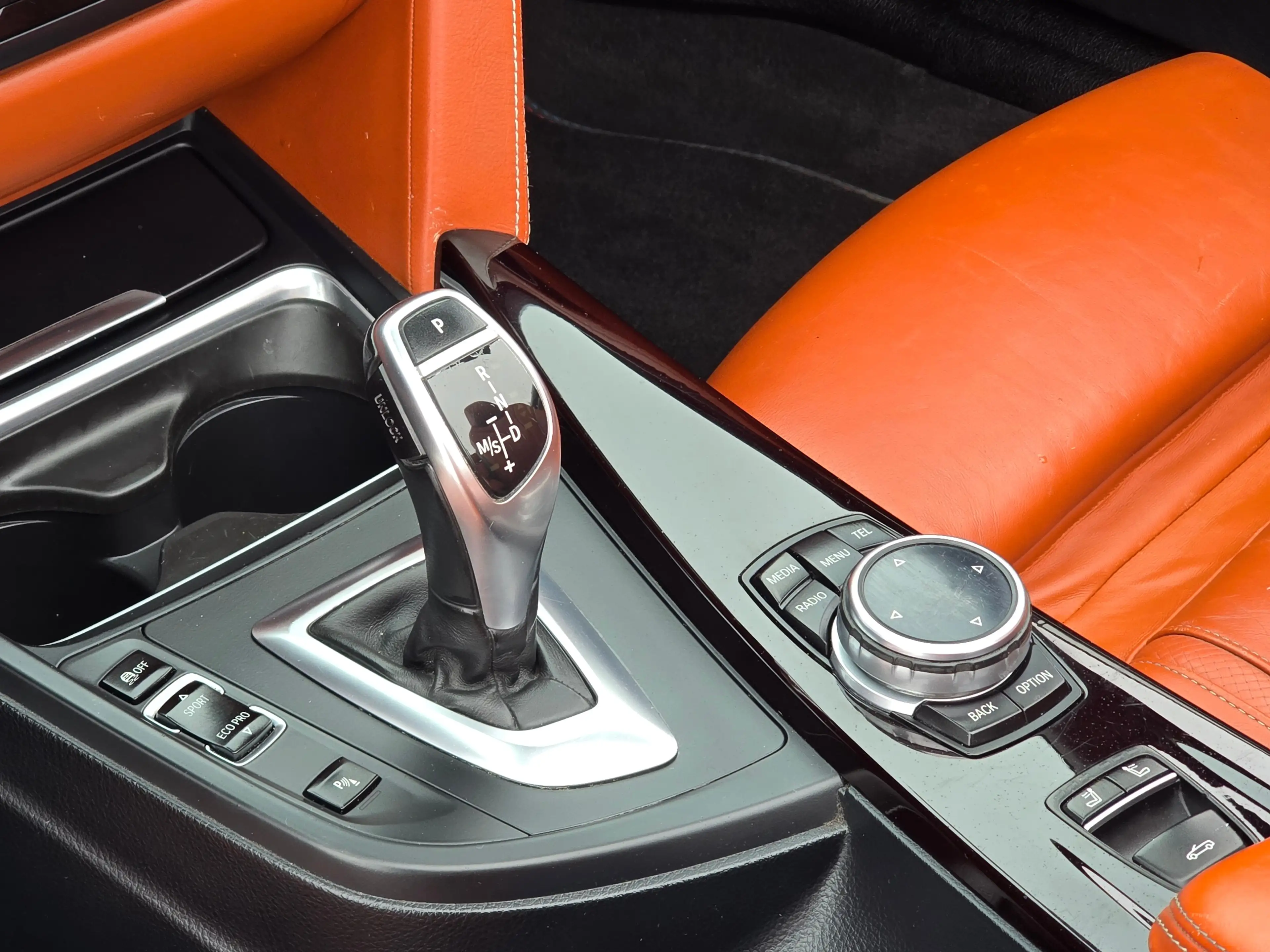 BMW 435 i Cabrio F33* 306 PS* Automatik* Navi* Braun Leder — photo 13