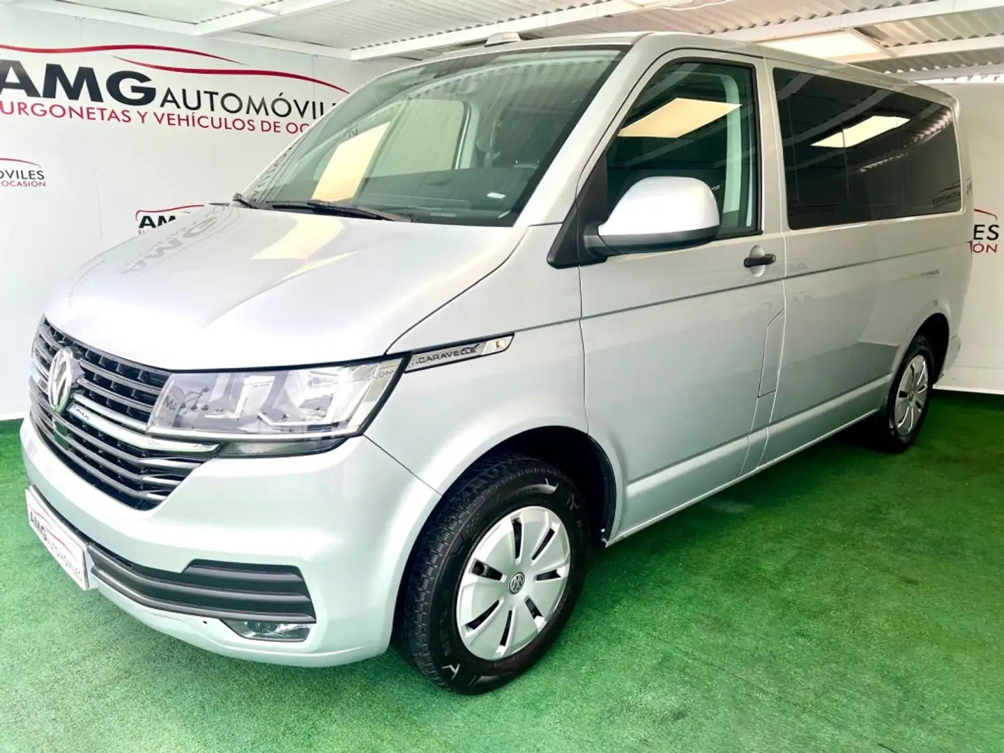Volkswagen VOLKSWAGEN Caravelle Familiar  Manual de 4 Puertas Gri - 1