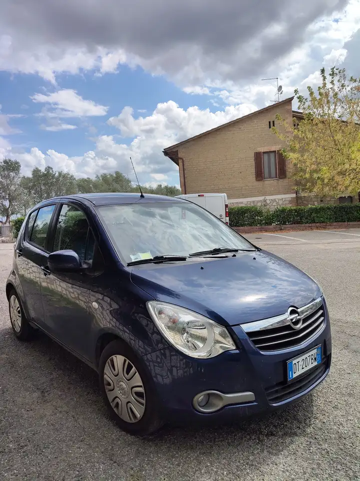 Opel Agila