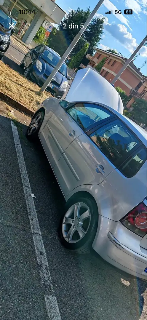 Volkswagen Polo 1.4 TDI Trendline - 2