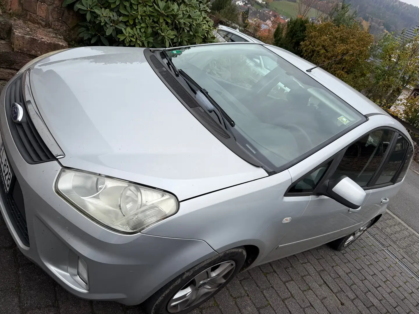 Ford C-Max C-MAX 1.6 TDCi Trend Silber - 1
