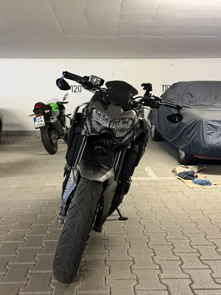 Kawasaki Z 900