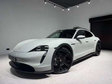 CROSS Turismo4 93.4 kWh/DUAL SCREEN/TOIT PANO/BOSE