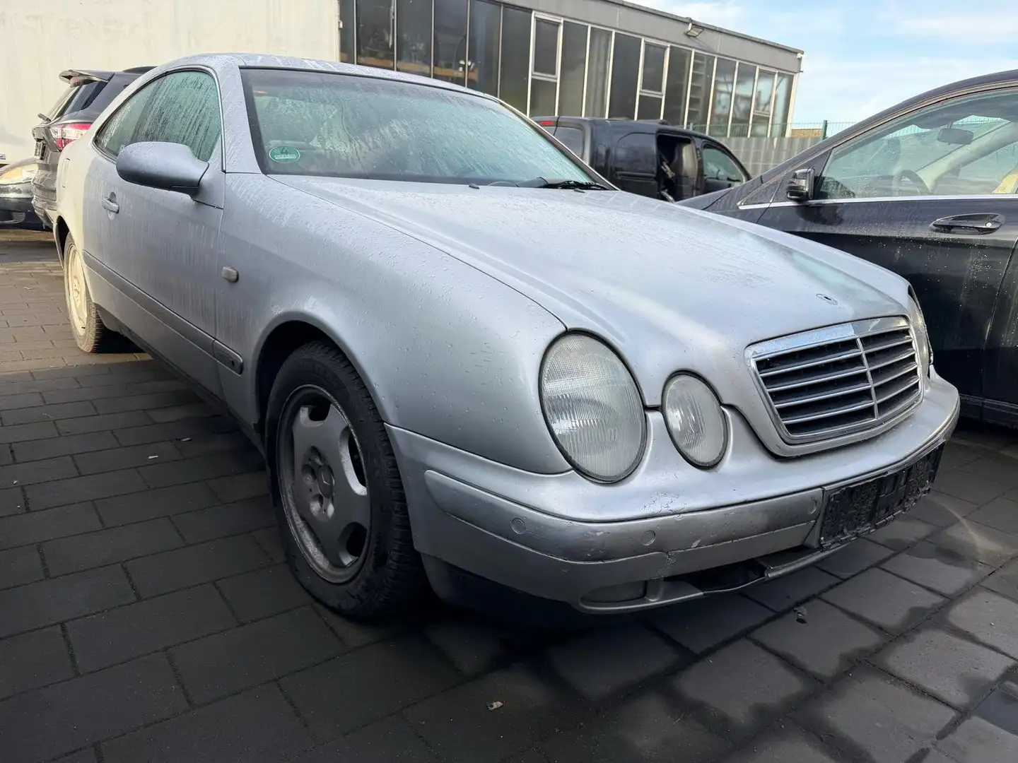 Mercedes-Benz CLK 200 CLK-Klasse Coupe Elegance Gris - 1