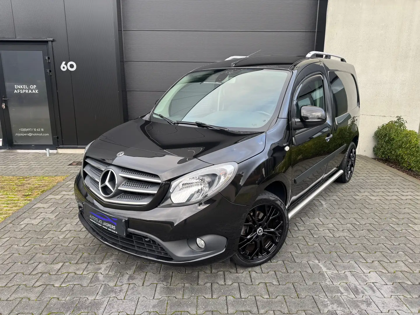 Mercedes-Benz Citan Citan 111 CDI 116 pk / Lichte vracht Zwart - 1