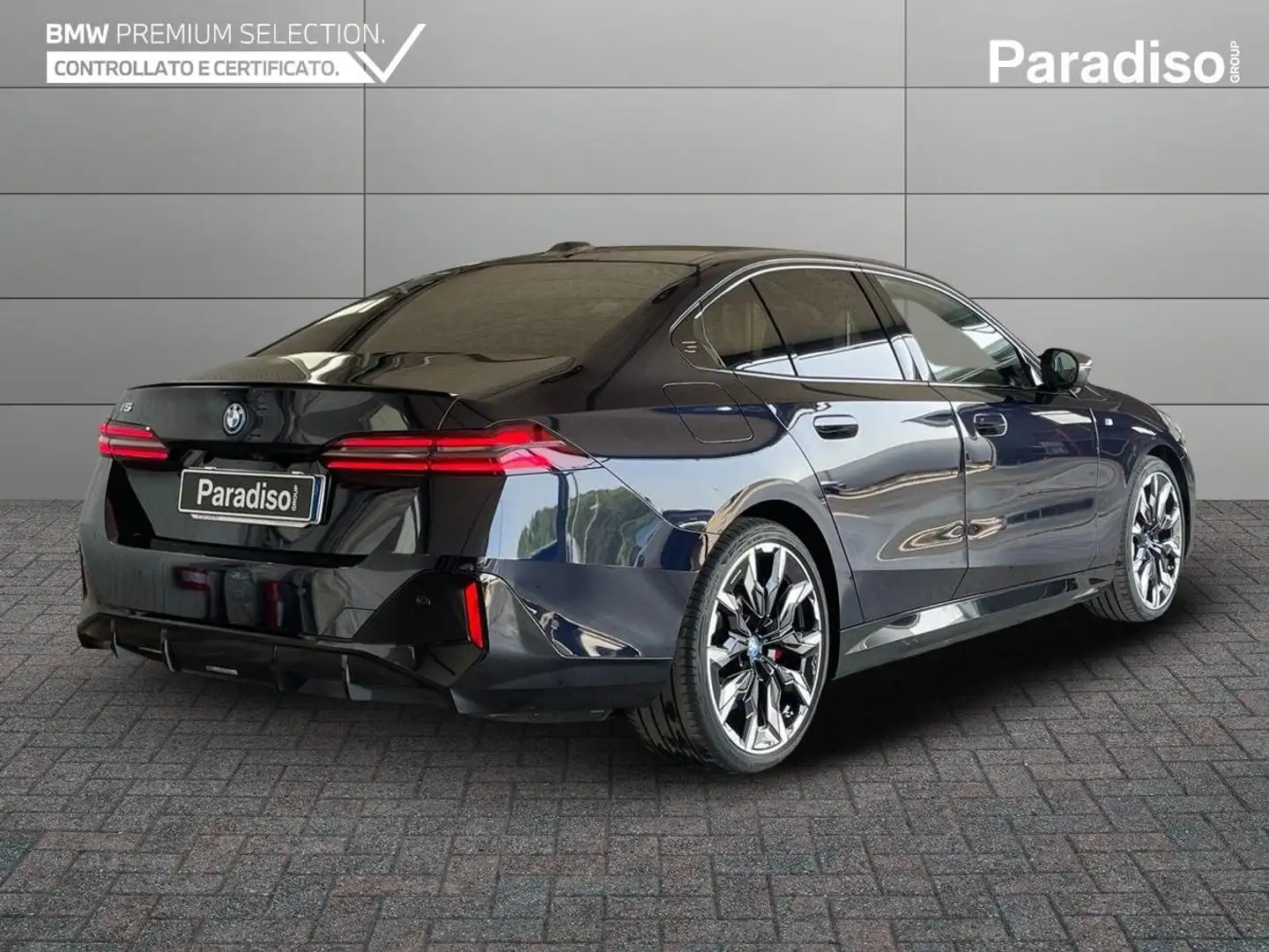 BMW 520 M60 XDRIVE 2023 - KM0 | 601CV | MPERFORMANCE Nero - 2