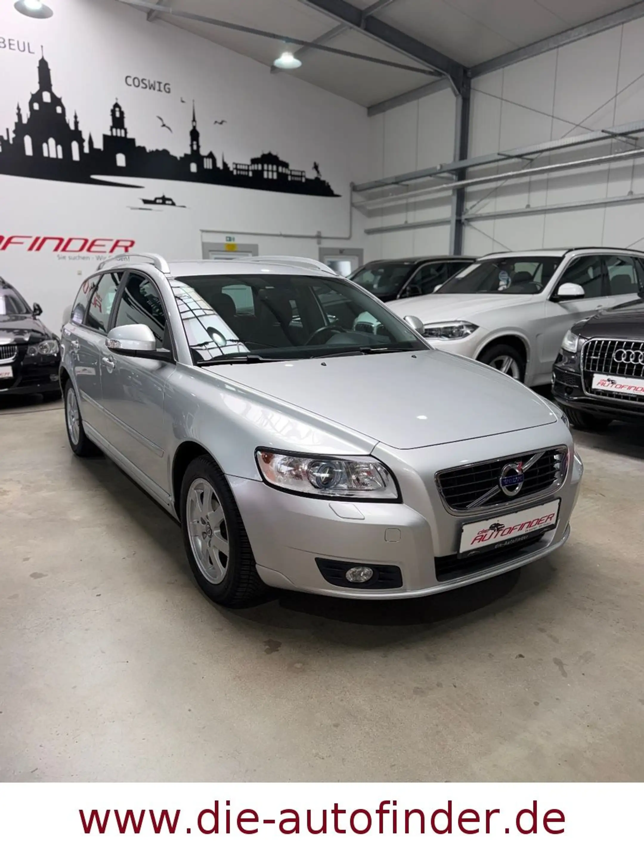 Volvo V50 Kombi 2.0 F Edition Xenon,Leder,Sitzh,PDC — photo 9