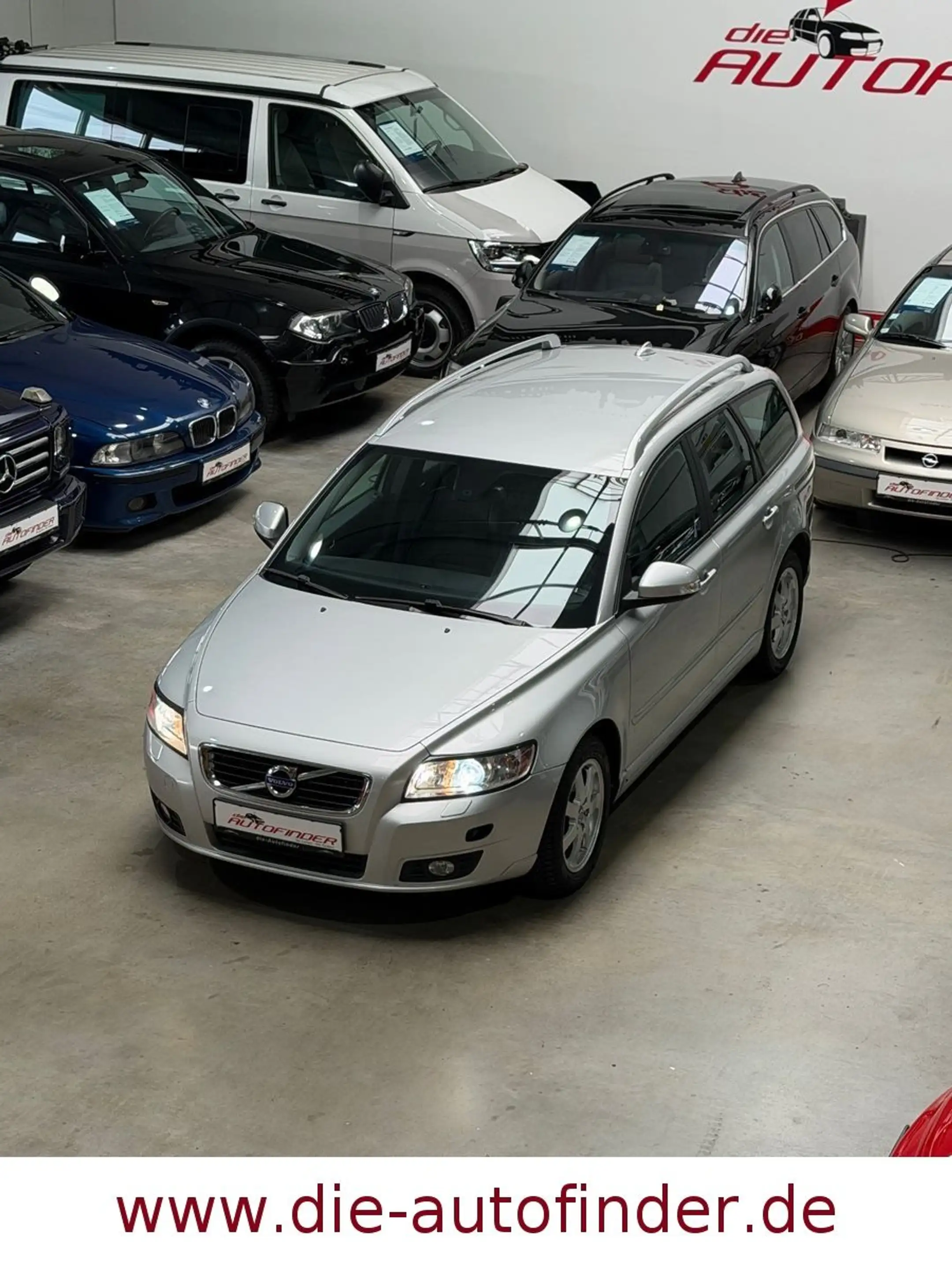 Volvo V50 Kombi 2.0 F Edition Xenon,Leder,Sitzh,PDC — photo 4